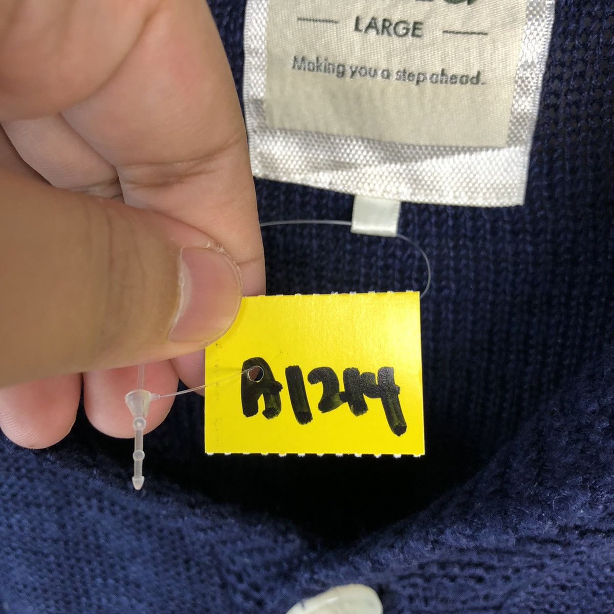 Japanese Brand Ikka Dark Blue Cardigan Knitwear #A1214 Size US L / EU 52-54 / 3 - 10 Thumbnail