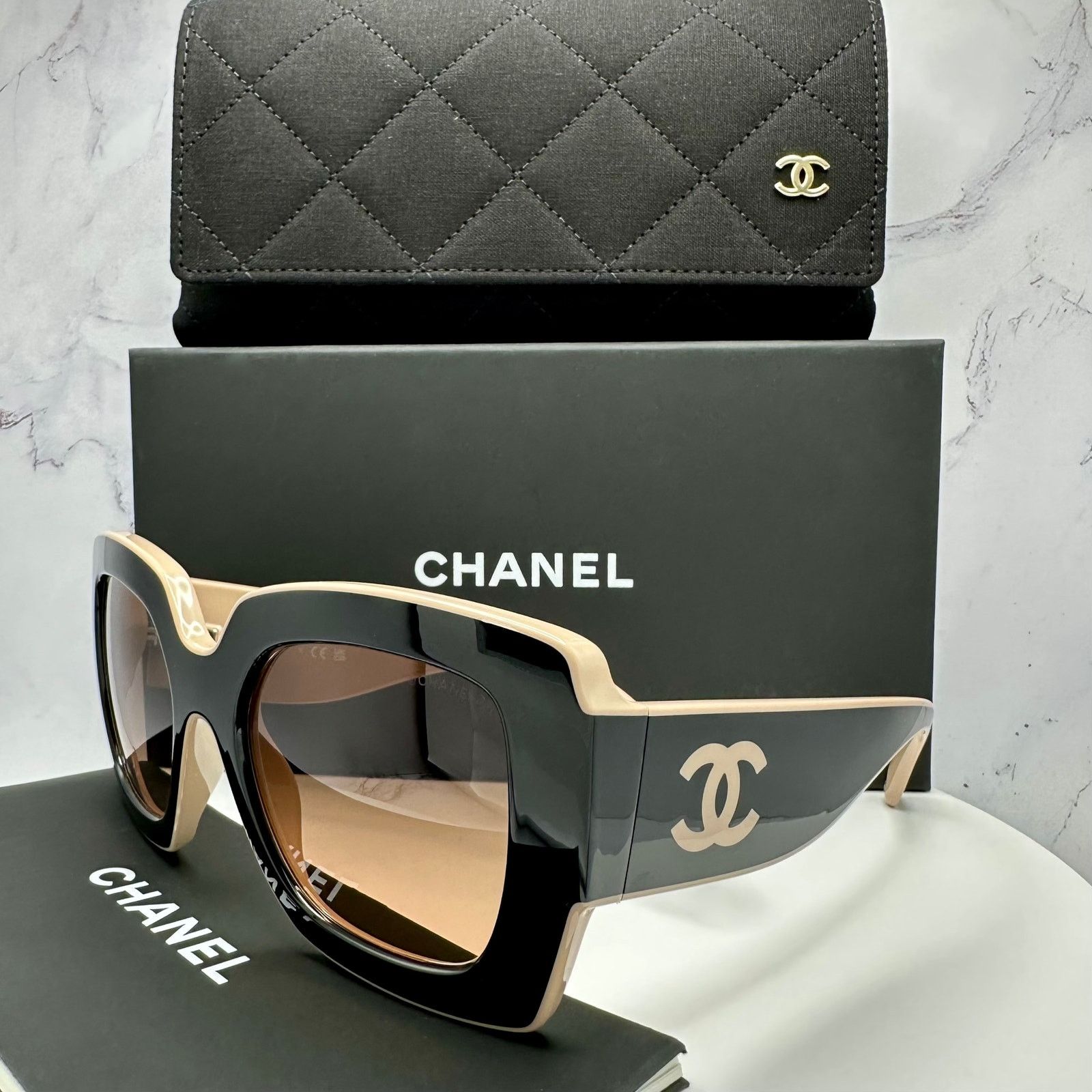 New CHANEL Sunglasses Black Beige CC Logo