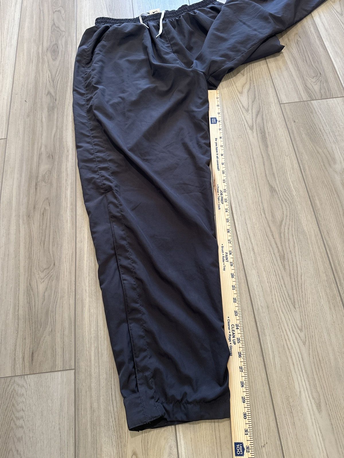 Nike Y2K Nike Nylon Sweatpants Size US 30 / EU 46 - 6 Thumbnail