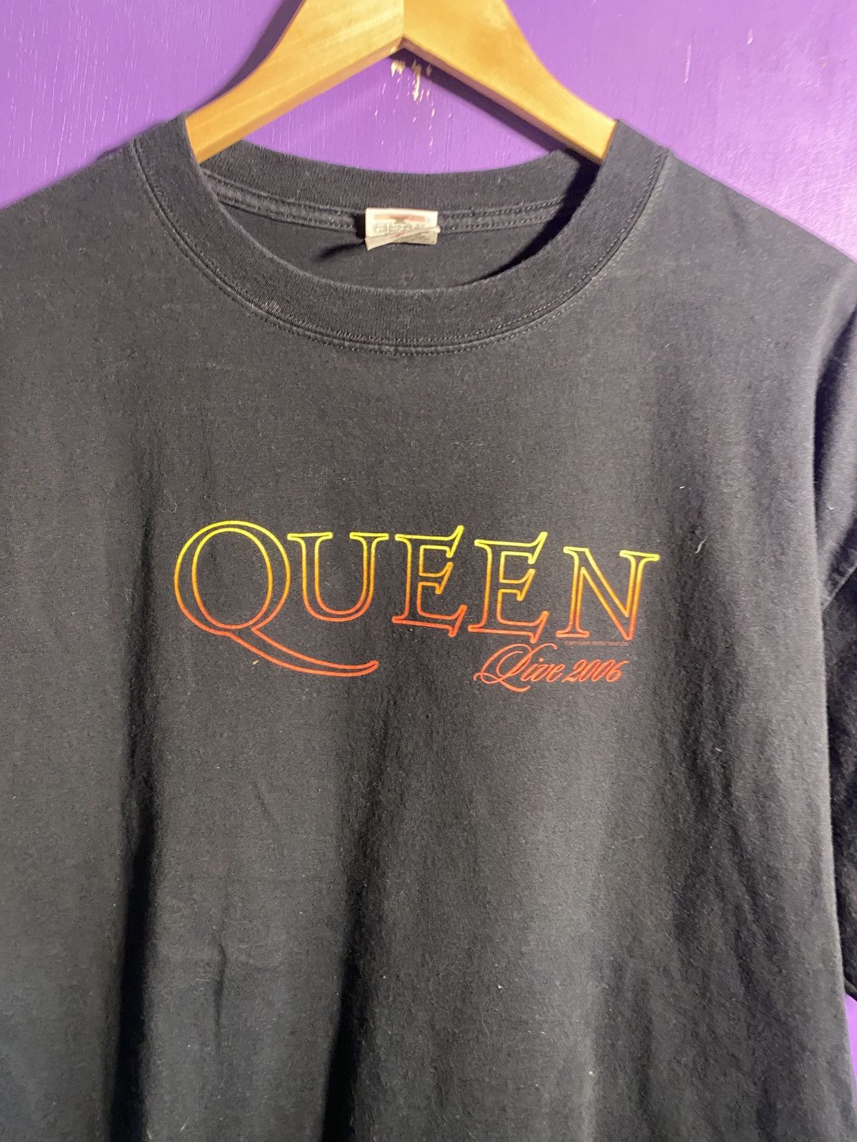 Band Tees Vintage 2006 Queen live in concert tour tee Size US XL / EU 56 / 4 - 3 Thumbnail