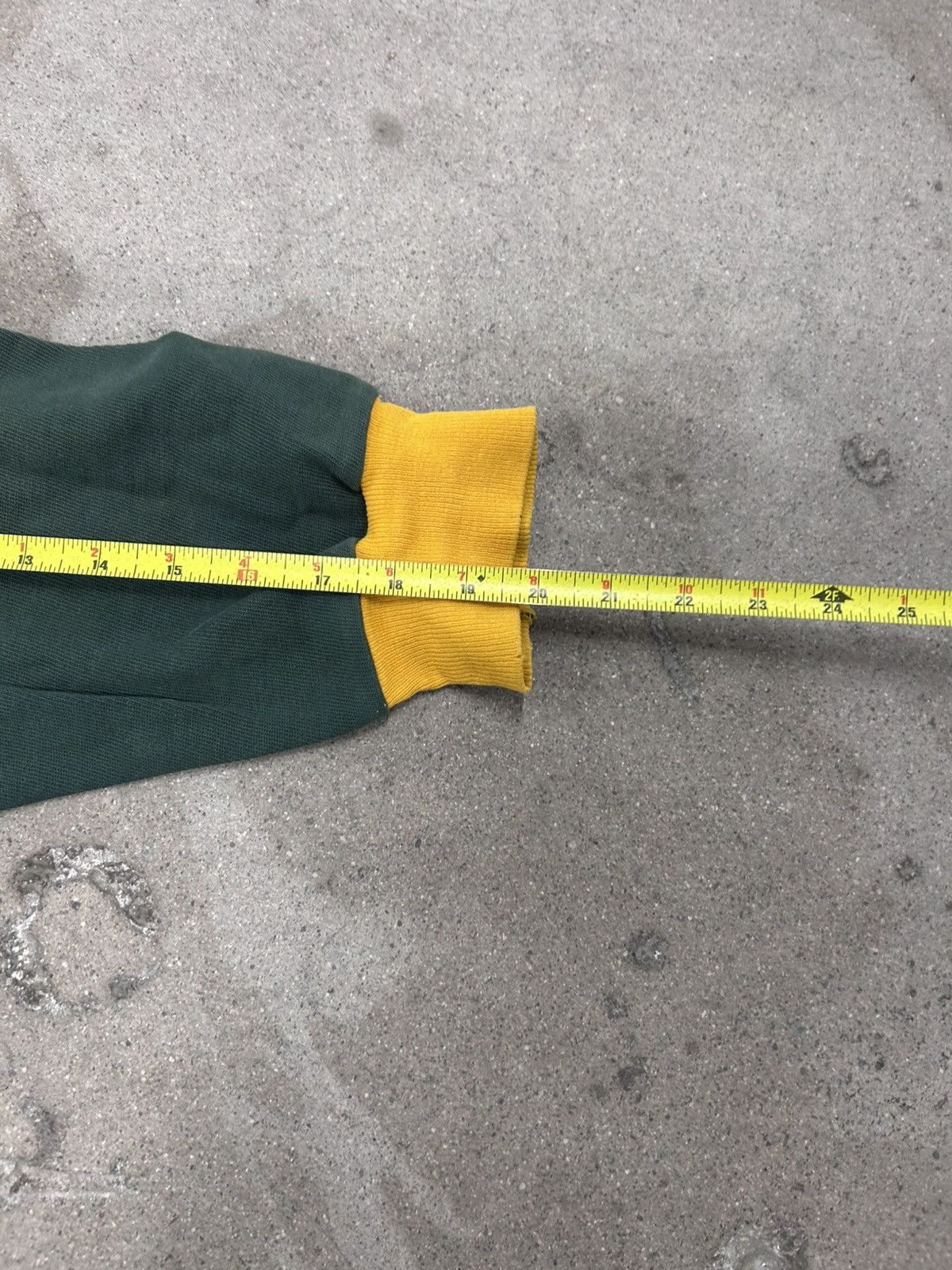 Vintage Vintage 80s Two Tone Rare Rugby Shirt Green size large Size US L / EU 52-54 / 3 - 7 Thumbnail