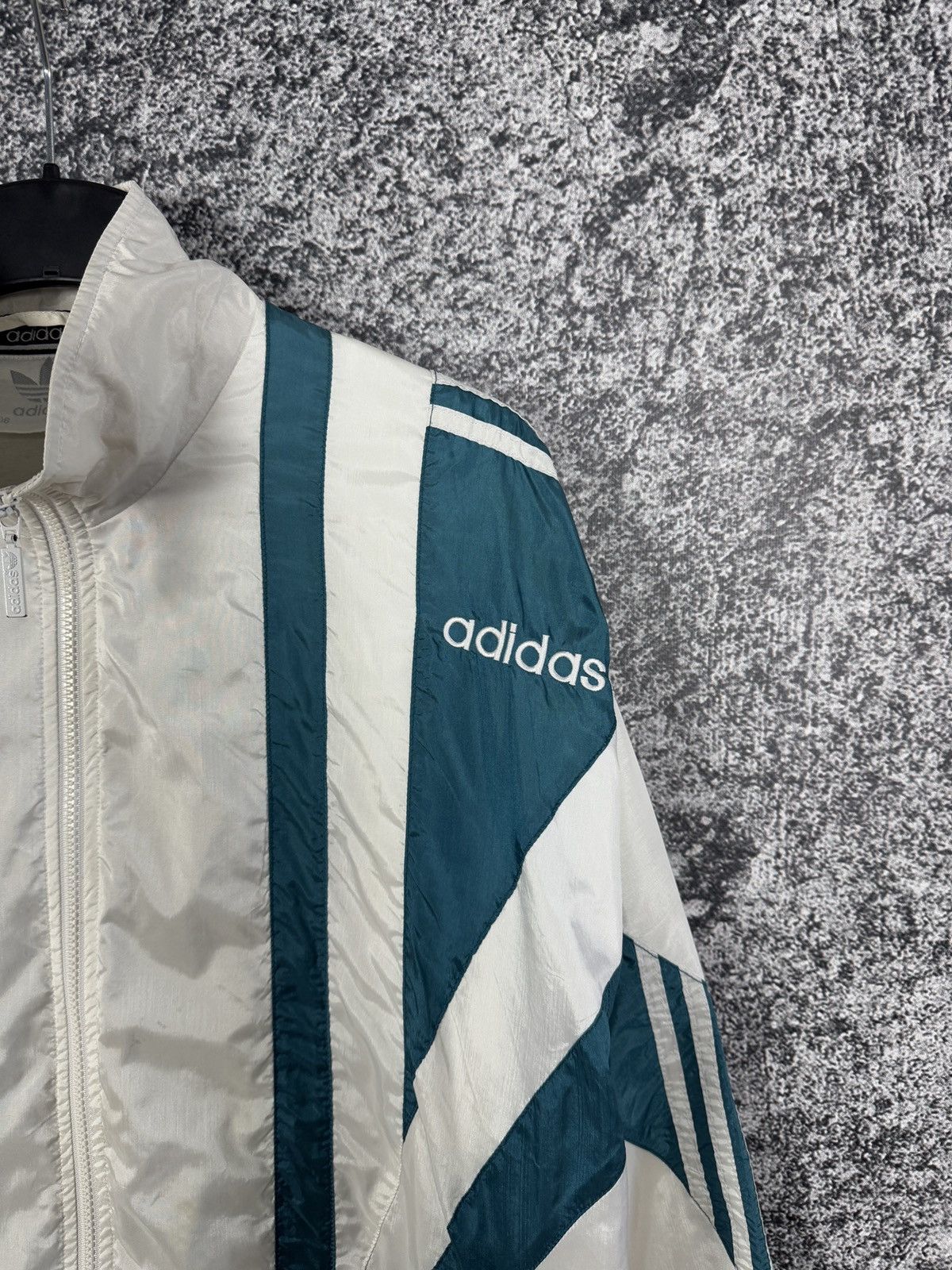 Adidas Men’s Adidas Vintage 90s Nylon Track Jacket Retro Y2K Size M Size US M / EU 48-50 / 2 - 3 Thumbnail
