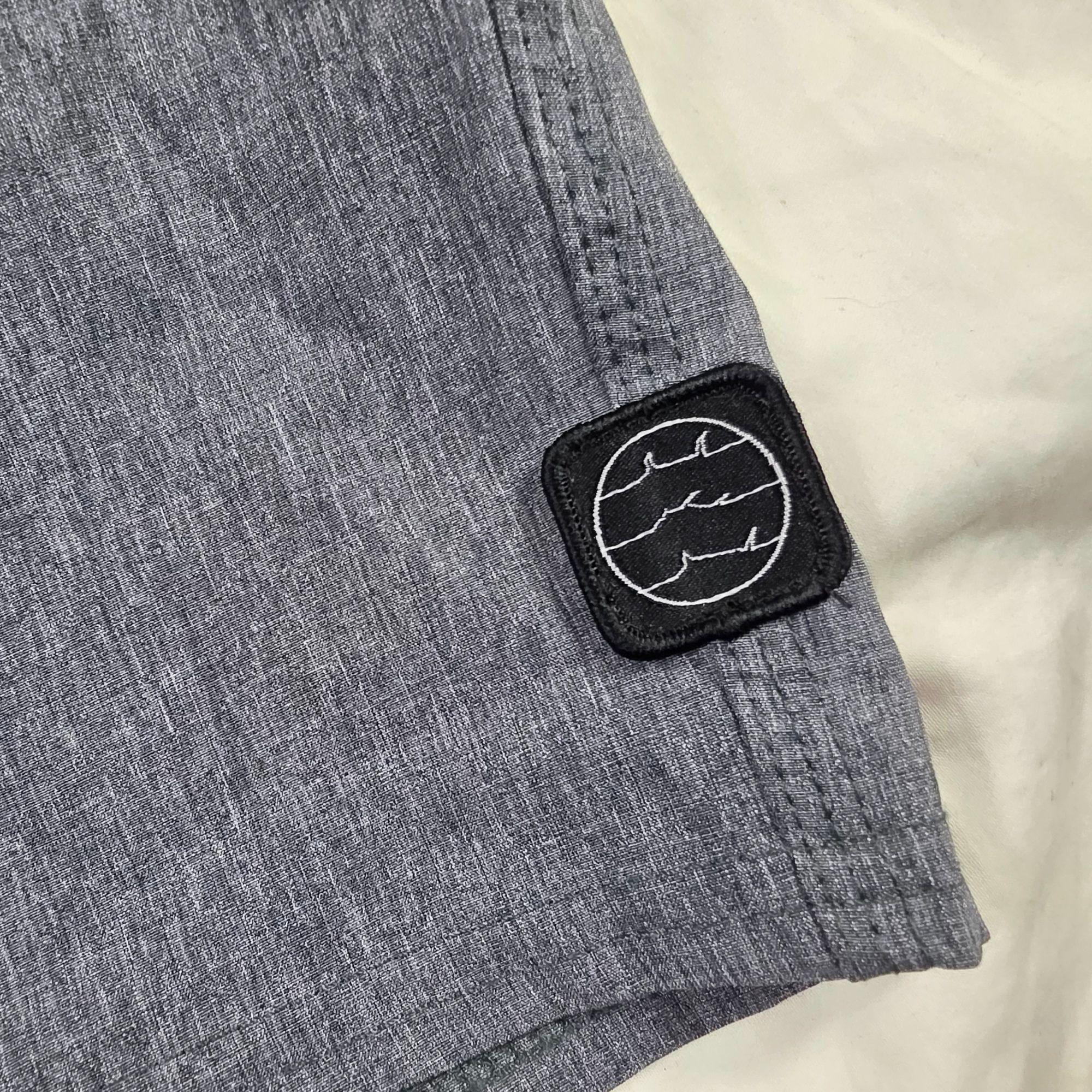 Other Fishworks QuatroStretch Mens Size 40 Gray Cargo Board Shorts Size US 40 / EU 56 - 3 Thumbnail