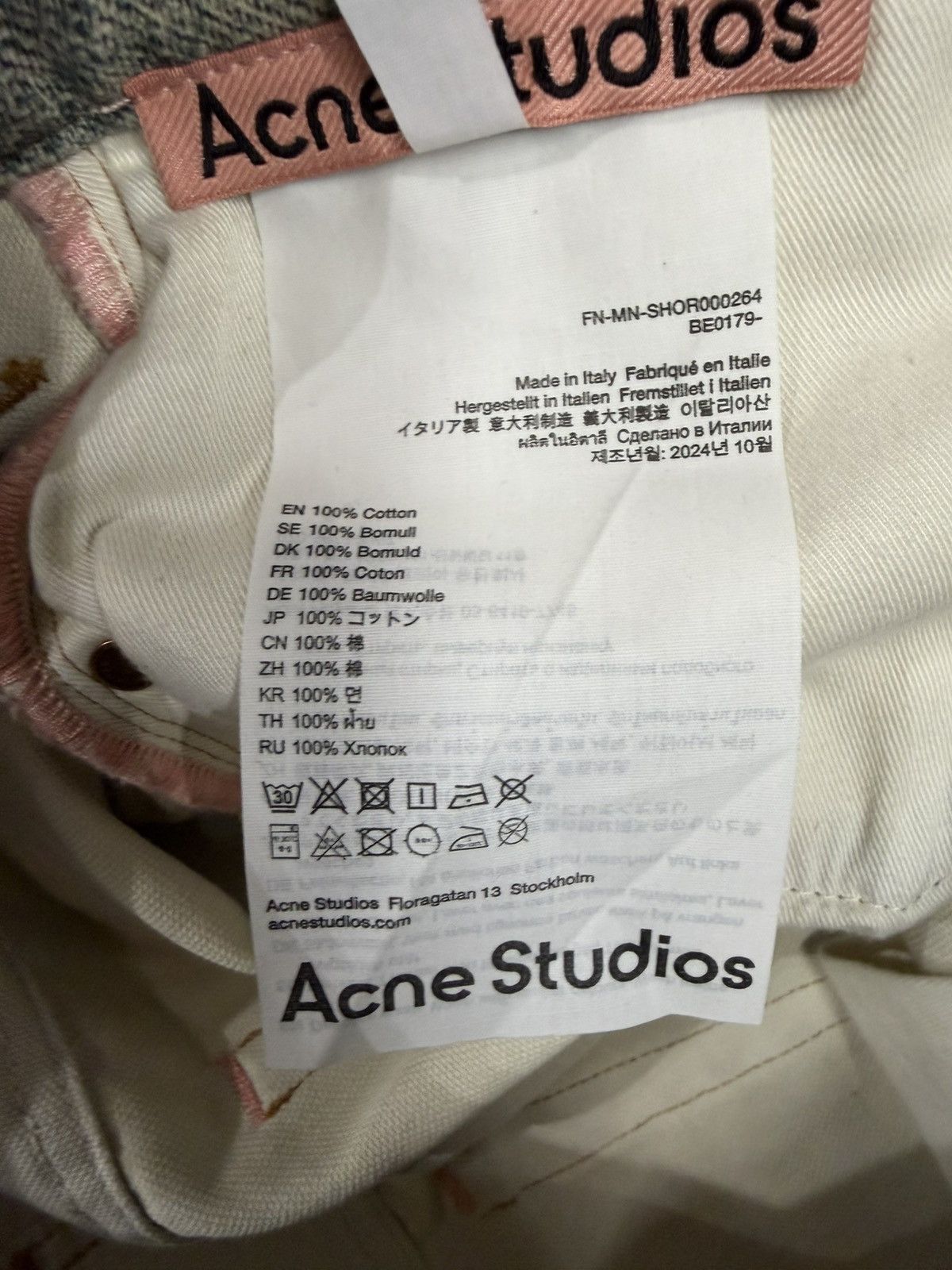 Acne Studios Acne Studios Kawaii Keychains Denim Shorts Size US 34 / EU 50 - 5 Thumbnail