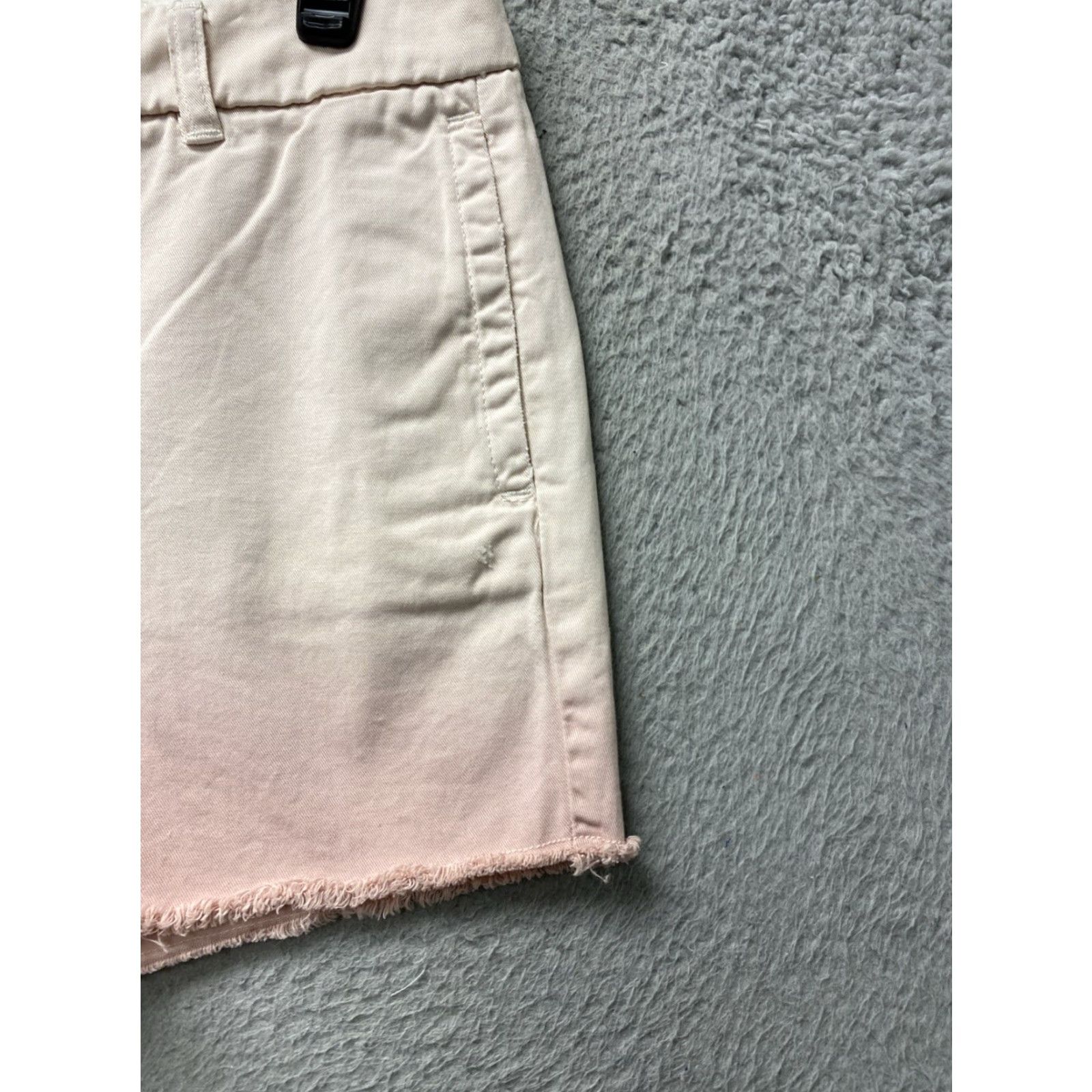 J.Crew J.CREW Women's Chino Shorts Size 4 Beige Cotton Mid Rise Classic Casual Size 27" / US 4 / IT 40 - 3 Thumbnail