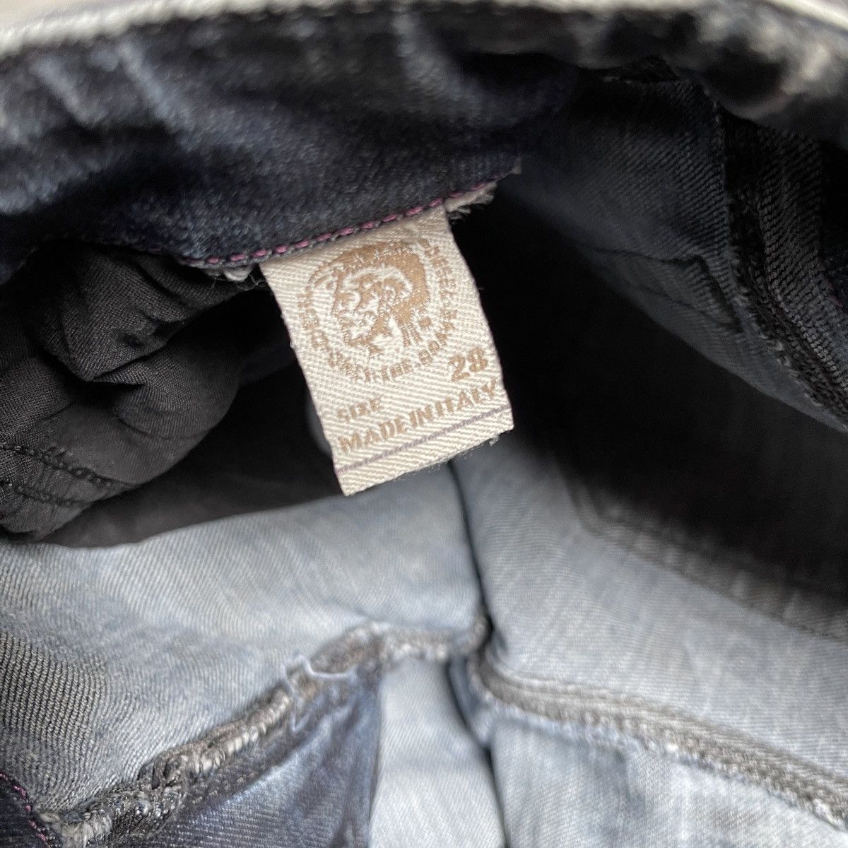 Diesel Diesel Grupee Acid Wash Graphic Super Slim Skinny Jeans Size 28" / US 6 / IT 42 - 8 Thumbnail