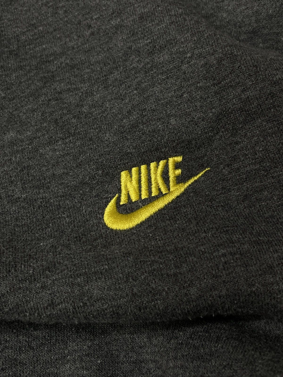 Nike 🔥Offers🔥Nike Vintage Y2K Sweatshirt Swoosh Rare Boxy Fit Size US M / EU 48-50 / 2 - 3 Thumbnail