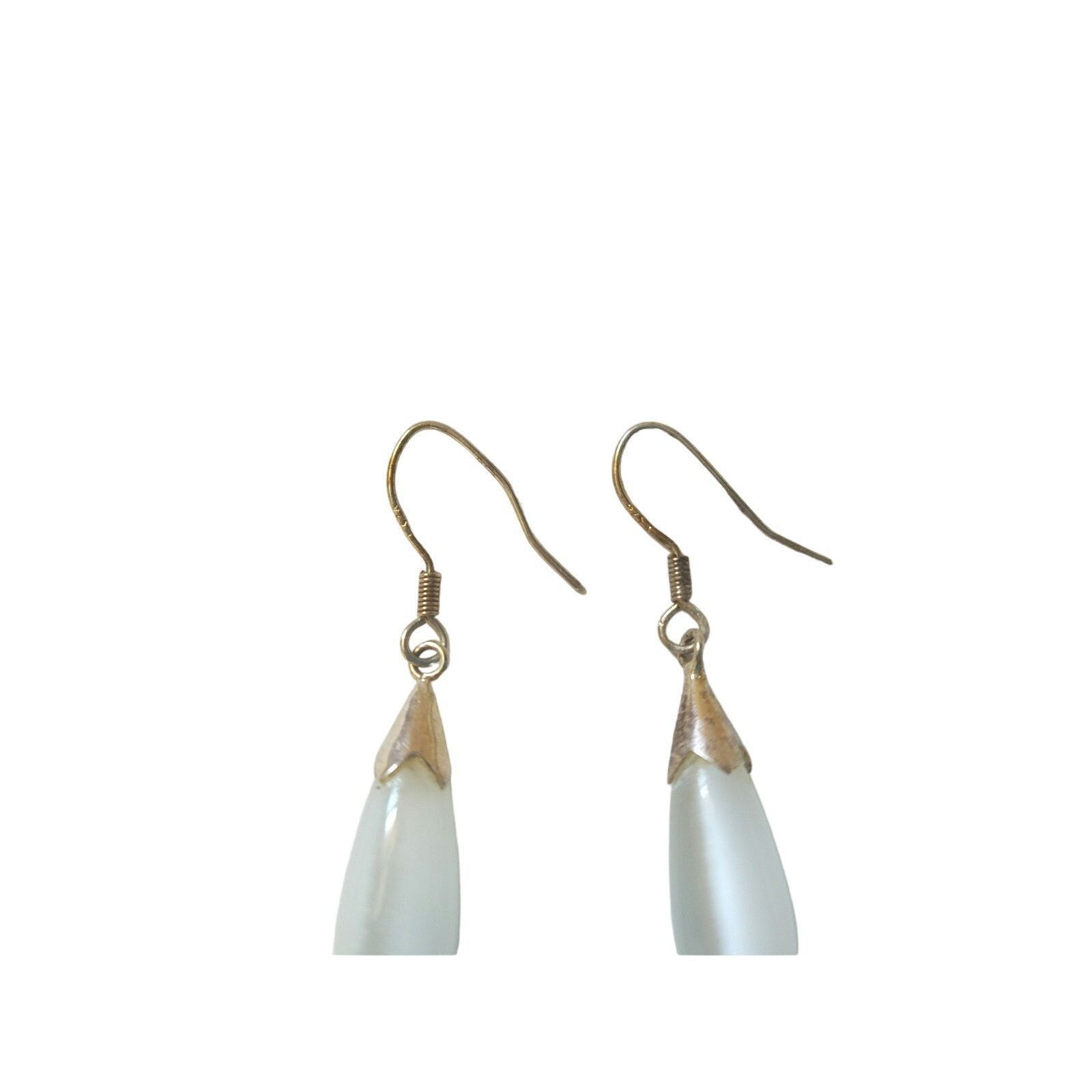 The Unbranded Brand White Cats Eye Teardrop Dangle Earrings Sterling Silver Size ONE SIZE - 2 Thumbnail