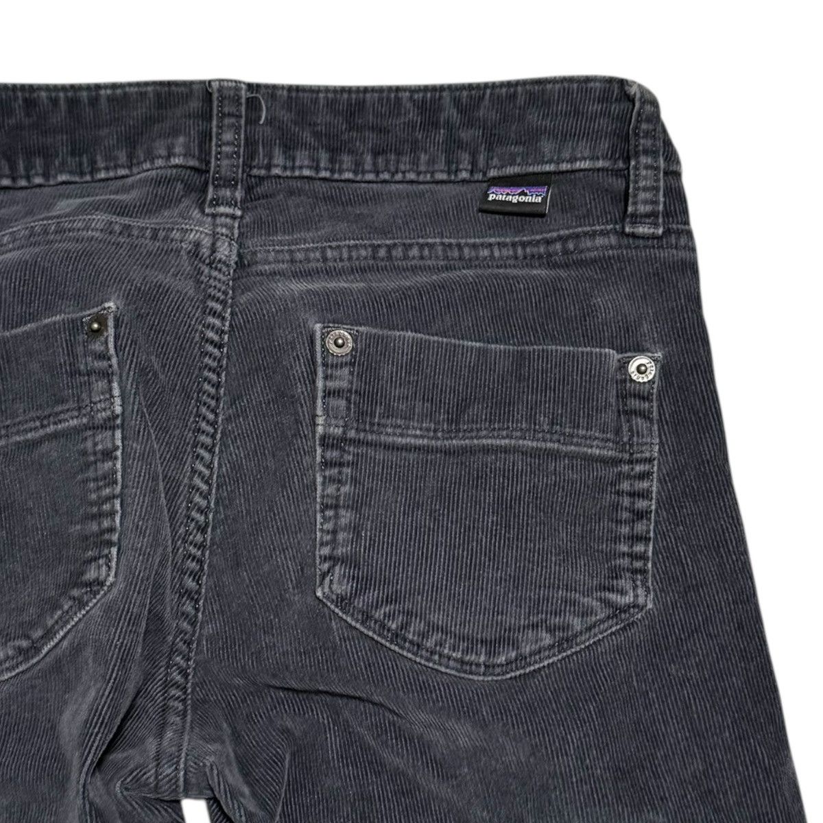 Patagonia Patagonia Organic Cotton Skinny Corduroy Pants Women's 28x30 Size 28" / US 6 / IT 42 - 3 Thumbnail