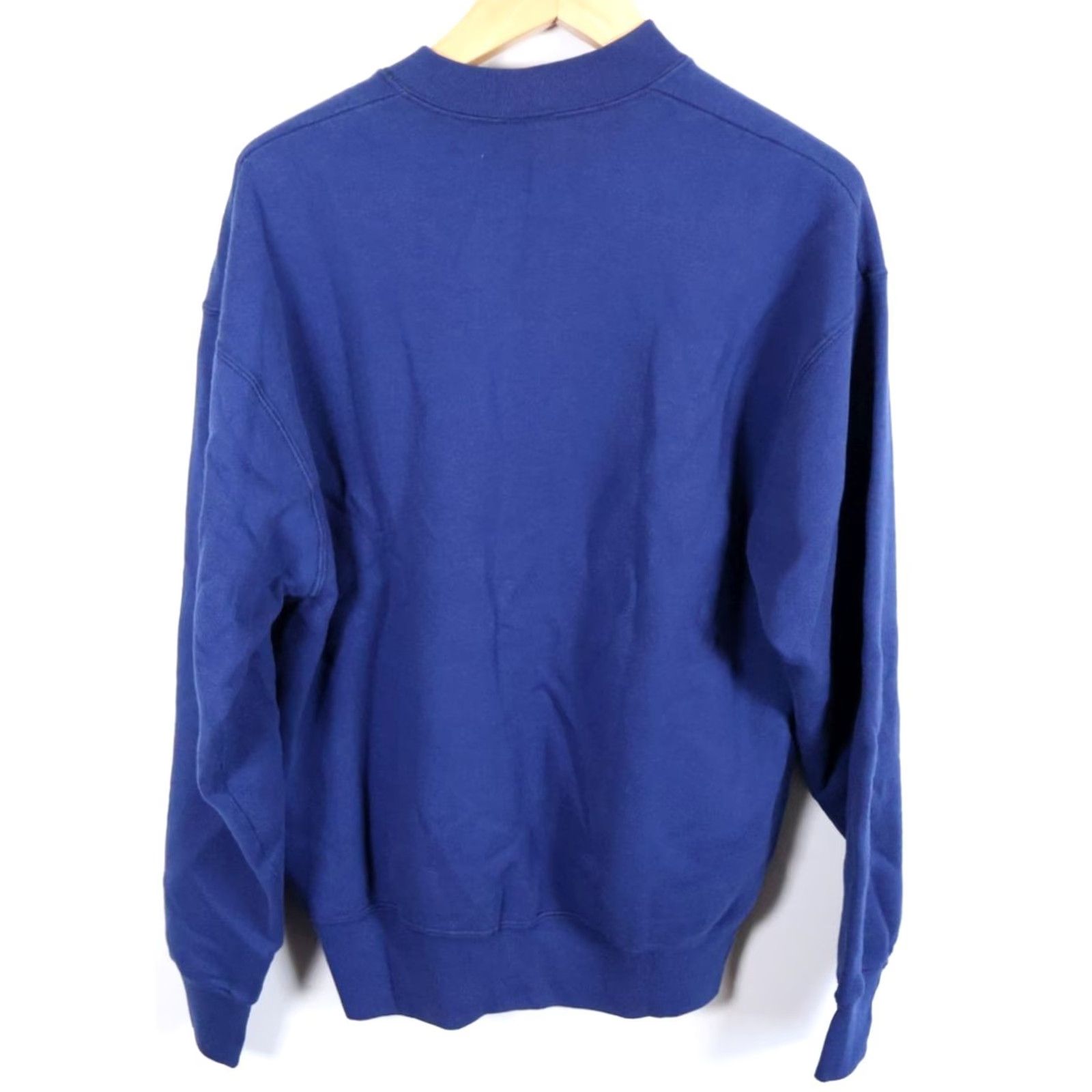 Vintage VINTAGE B.V.D Sweatshirt Mens XL Blue 50/50 Crewneck Pullover USA Tag 90s Retro Hipster Dark Blue Solid Blank Sweater Size US XL / EU 56 / 4 - 2 Thumbnail