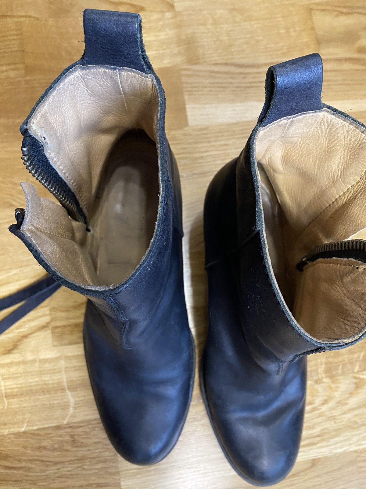 Acne Studios Acne Studios Ankle Boots Size 37 Leather Made In Italy Black Size US 7 / IT 37 - 11 Thumbnail