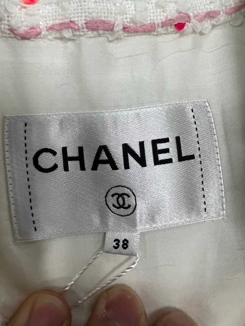 Chanel Chanel Long colorful striped coat 2504-Nextarrow Size XS / US 0-2 / IT 36-38 - 3 Thumbnail