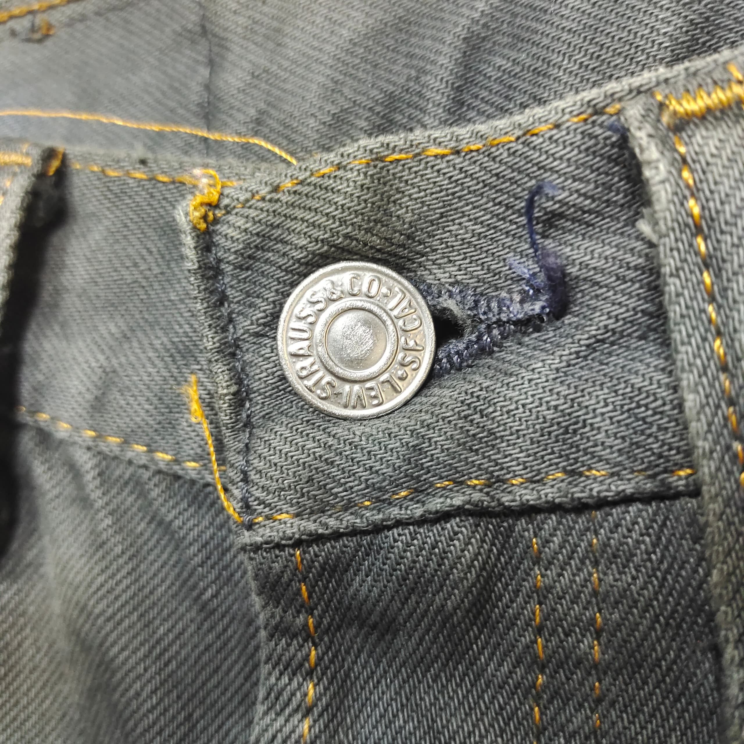 Levi's Vintage 90s Levi’s 501 Overdyed Black Patched Knees Charcoal Size US 30 / EU 46 - 9 Thumbnail