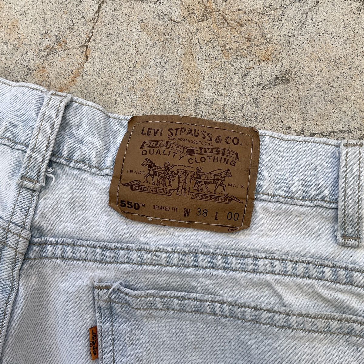Levi's × Vintage Vintage 80s Levi's Made In USA 550 Orange Tabs Denim Shorts Size US 38 / EU 54 - 12 Thumbnail