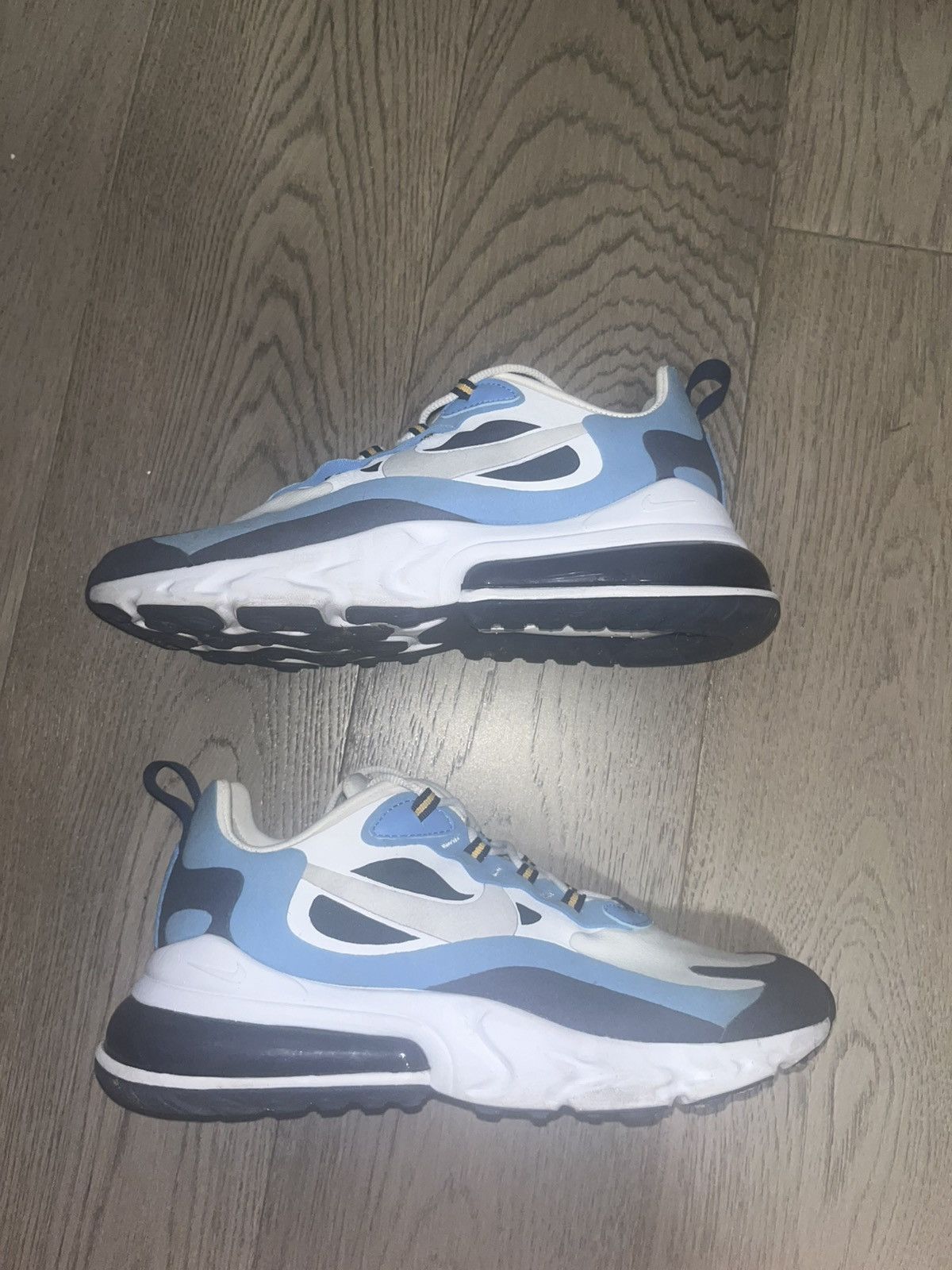 Nike Nike Air Max 270 React Size US 8 / EU 41 - 1 Thumbnail