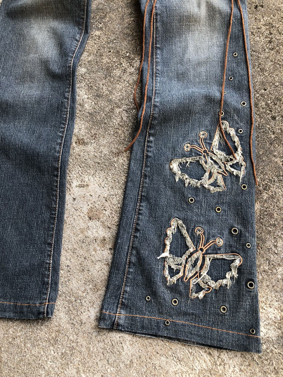 Japanese Brand Vintage Egoist Japanese Flared Denim Distressed Y2k Punk Size 28" / US 6 / IT 42 - 8 Thumbnail