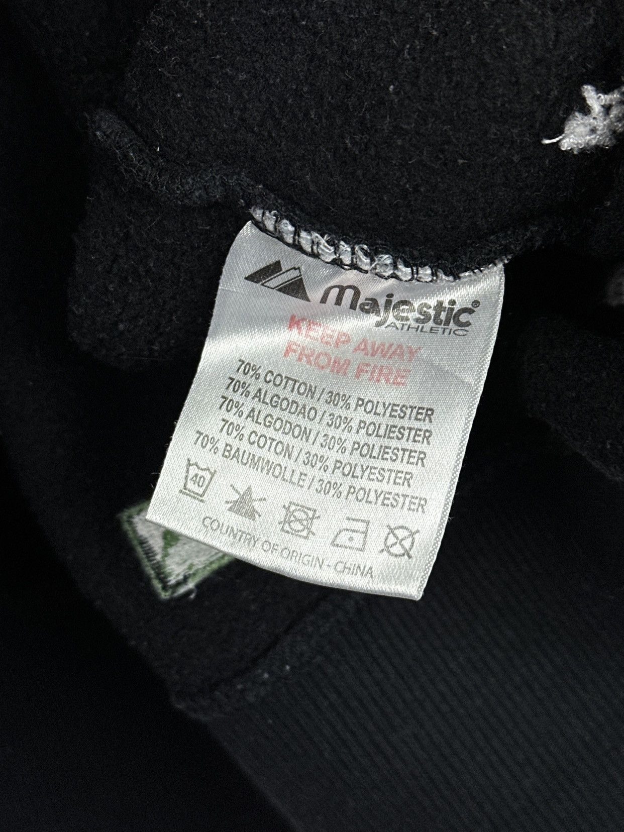 New York Yankees Vintage New York Yankees Majestic MLB Black Hoodie Multilogo Size US XL / EU 56 / 4 - 14 Thumbnail