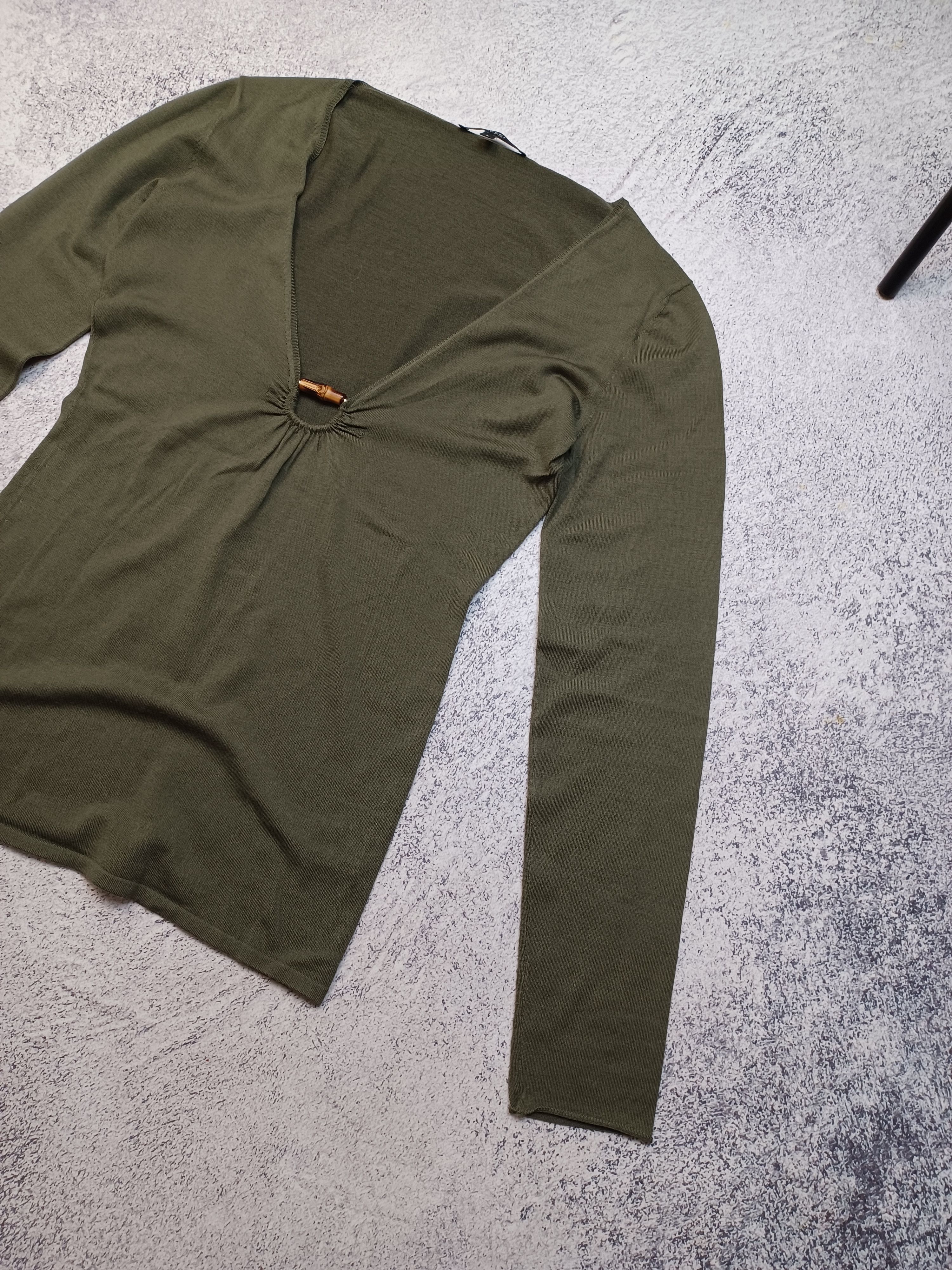 Gucci Vintage 00s Gucci Khaki Jamper Size L / US 10 / IT 46 - 2 Thumbnail
