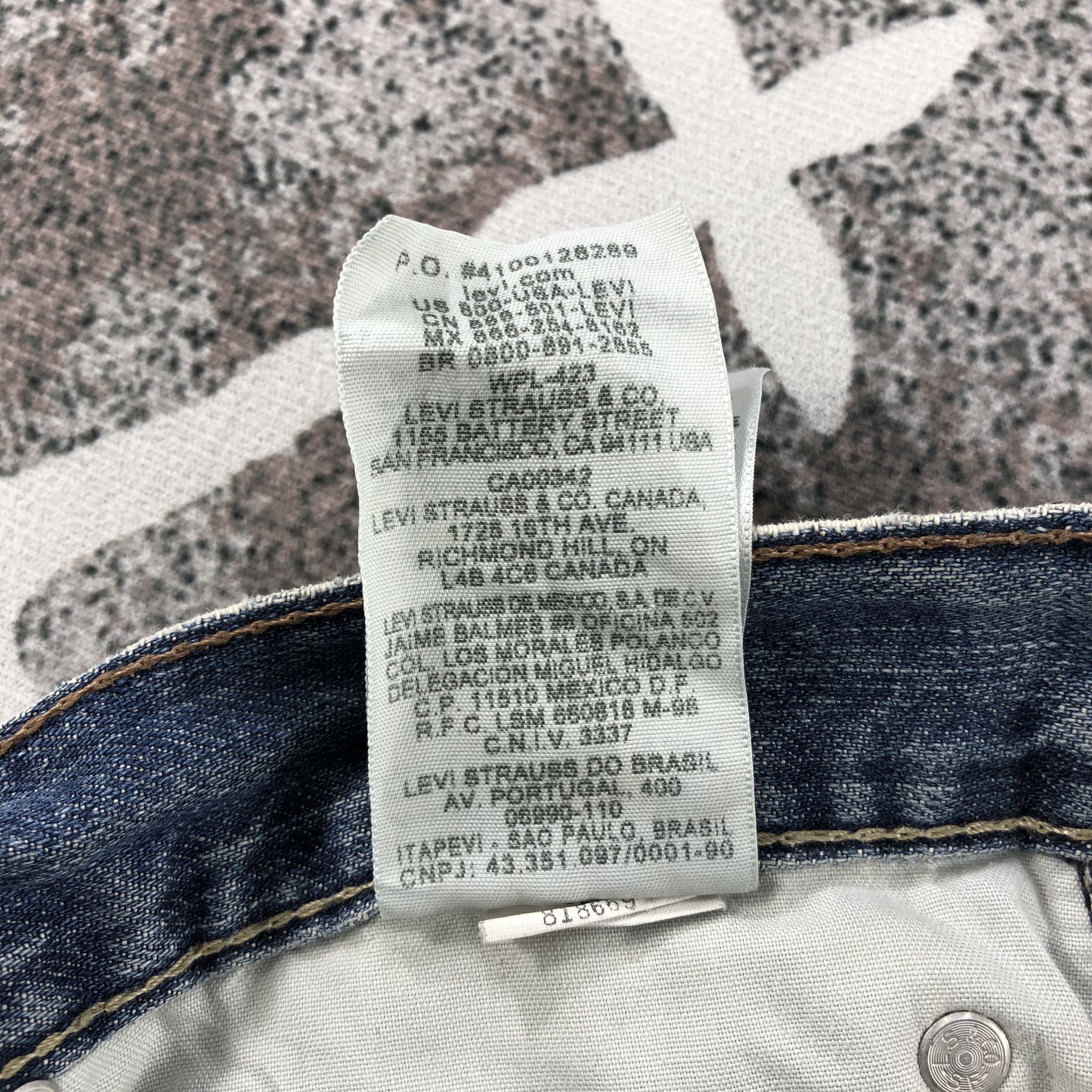 Levi's Vintage Levis 569 Jeans Distressed Denim KJ666 Size US 31 - 12 Thumbnail