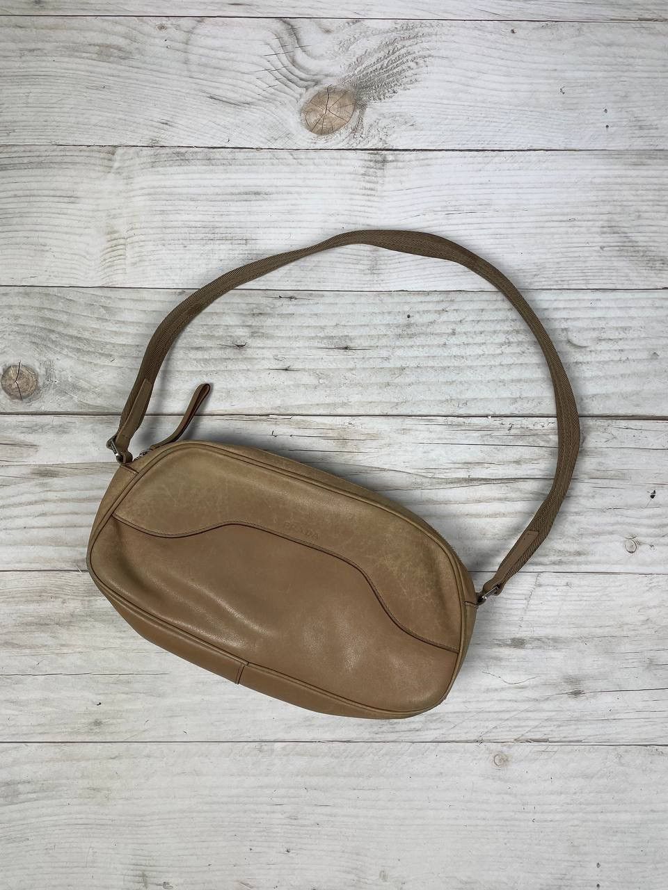 Prada Vintage Prada Leather Hand Bag Shoulders Luxury Size ONE SIZE - 1 Thumbnail