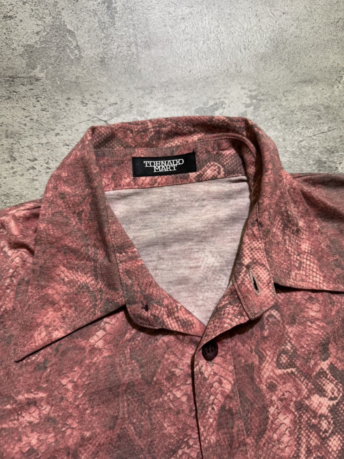 Tornado Mart TORNADO MART SNAKESKIN IFSIXWASNINE SHIRT Size US M / EU 48-50 / 2 - 3 Thumbnail