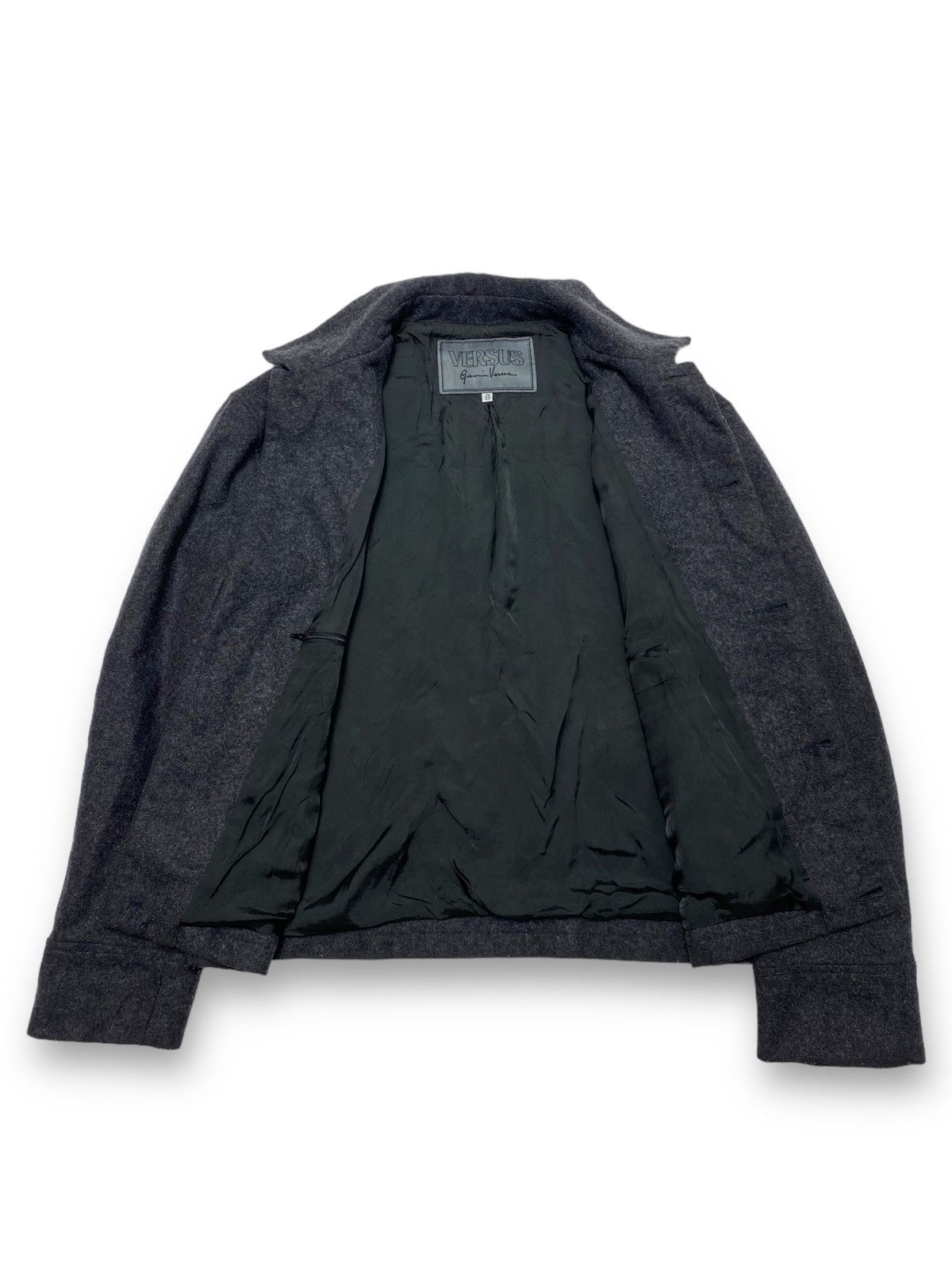 Versus Versace Vintage VERSUS VERSACE Wool Heavy Jacket Size US L / EU 52-54 / 3 - 6 Thumbnail