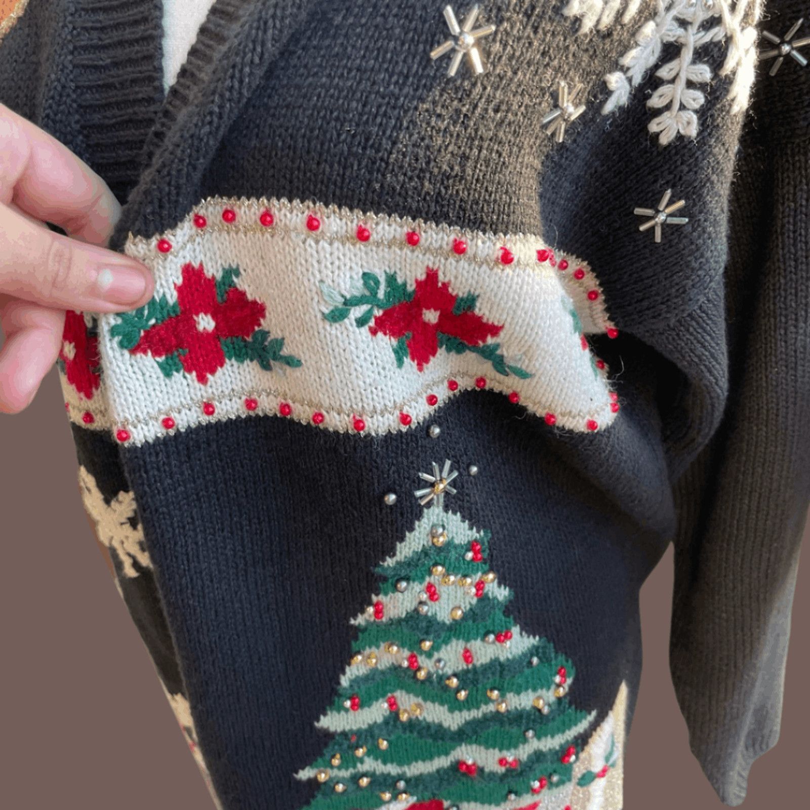 Vintage VTG Holiday Cardigan | Tiara Knit Black/Red/Green Grannycore Size L / US 10 / IT 46 - 4 Thumbnail