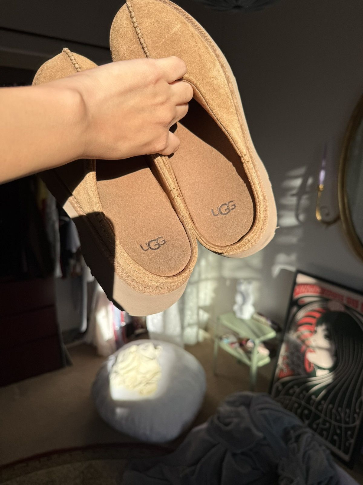 Ugg Ugg New Heights Chestnut Clogs/Mules Size US 9 / IT 39 - 2 Thumbnail