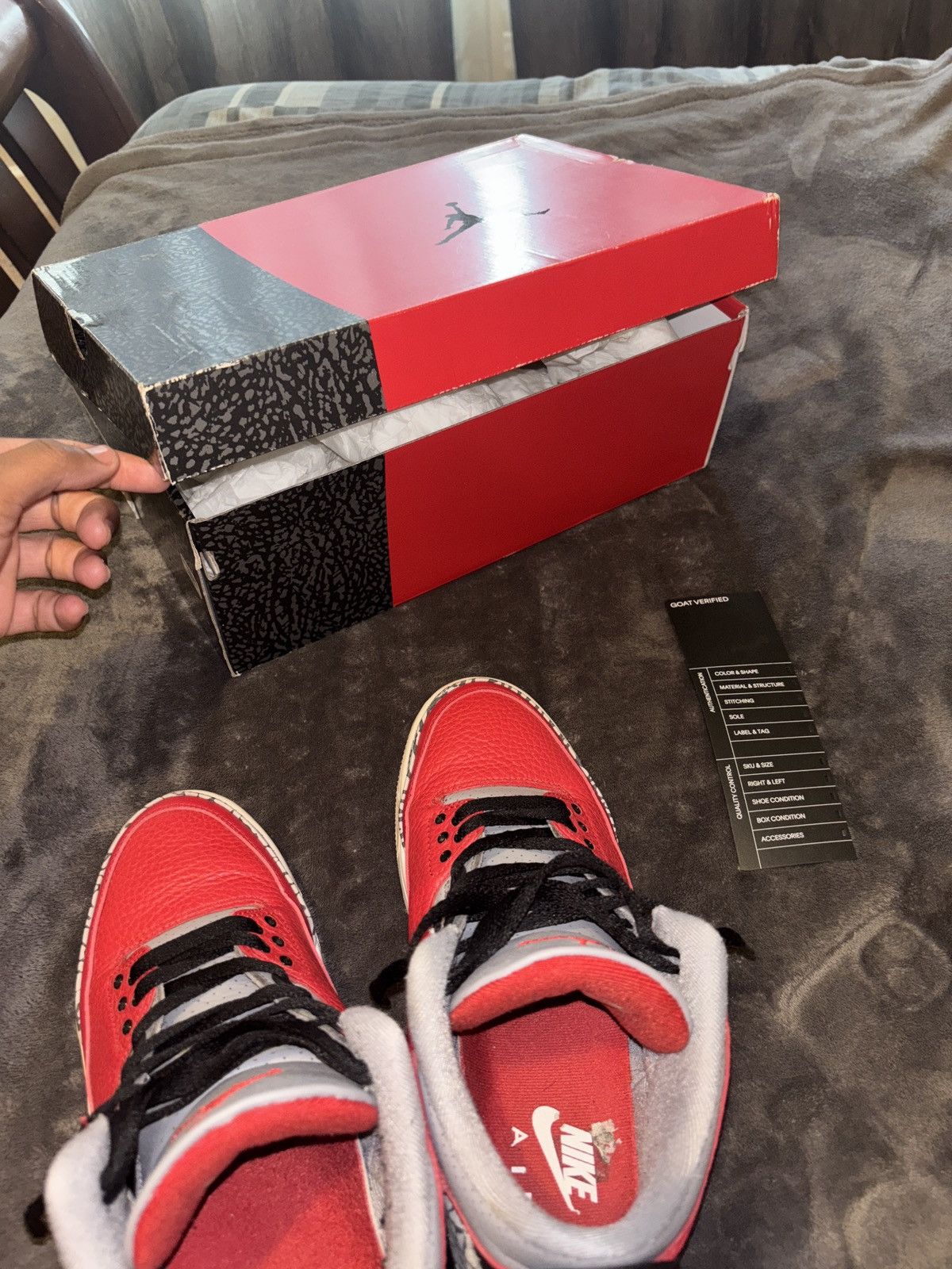 Jordan Brand Air Jordan 3 Retro SE “Red Cement” Size US 9 / EU 42 - 8 Thumbnail