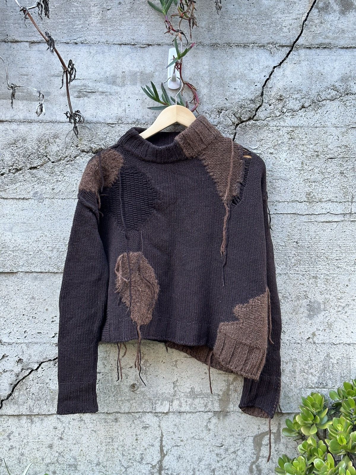 お歳暮・冬ギフト特集 - おとなの週末お取り寄せ倶楽部 Studios Acne RARE raw asymmetrical Studios Acne GRAIL トップス