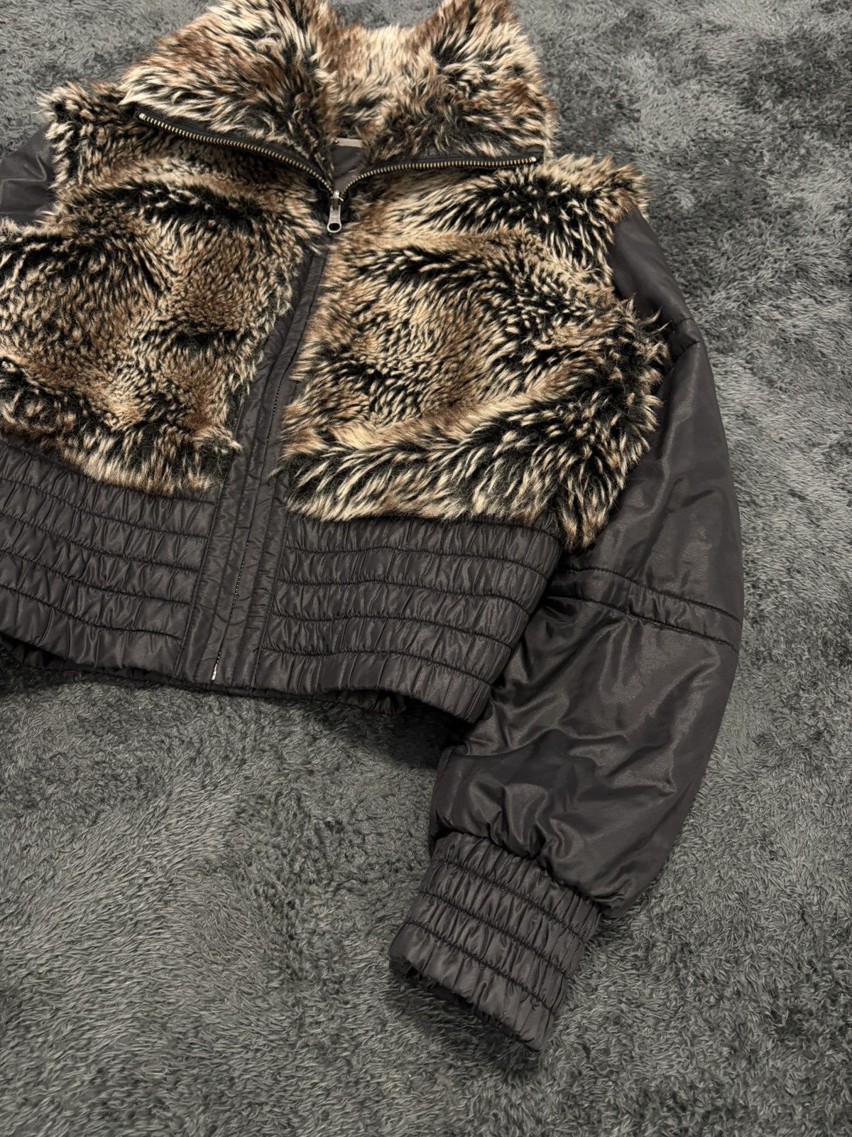 Hysteric Glamour × Undercover Vintage Two Side Fur Jacket Hysteric Glamour I6W9 Style Size L / US 10 / IT 46 - 2 Thumbnail