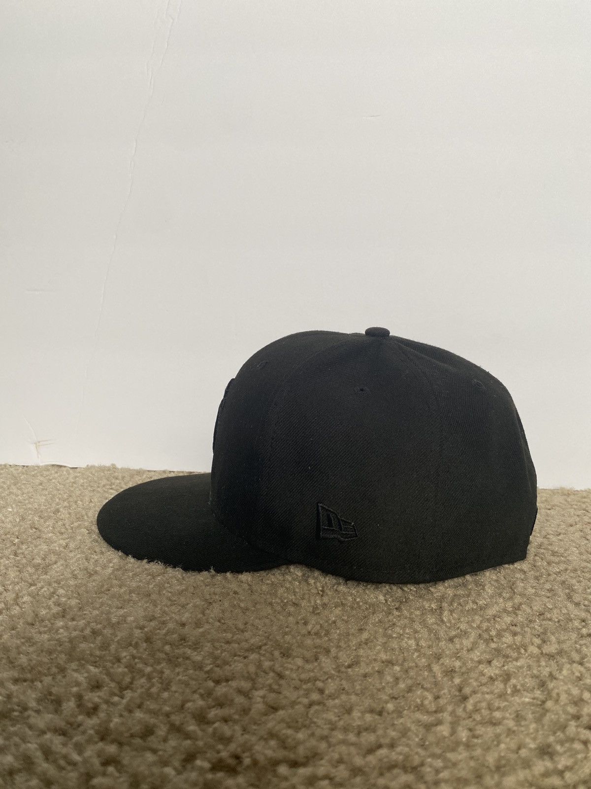 New Era × New York Yankees New era black fitted New york yankees 7 1/4 baseball cap Size ONE SIZE - 2 Thumbnail
