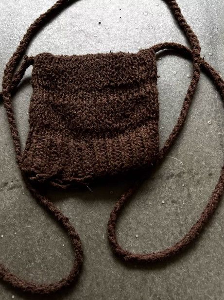 Other Number (N)ine 2003 Distressed Knit Shoulder Bag Size ONE SIZE - 6 Thumbnail