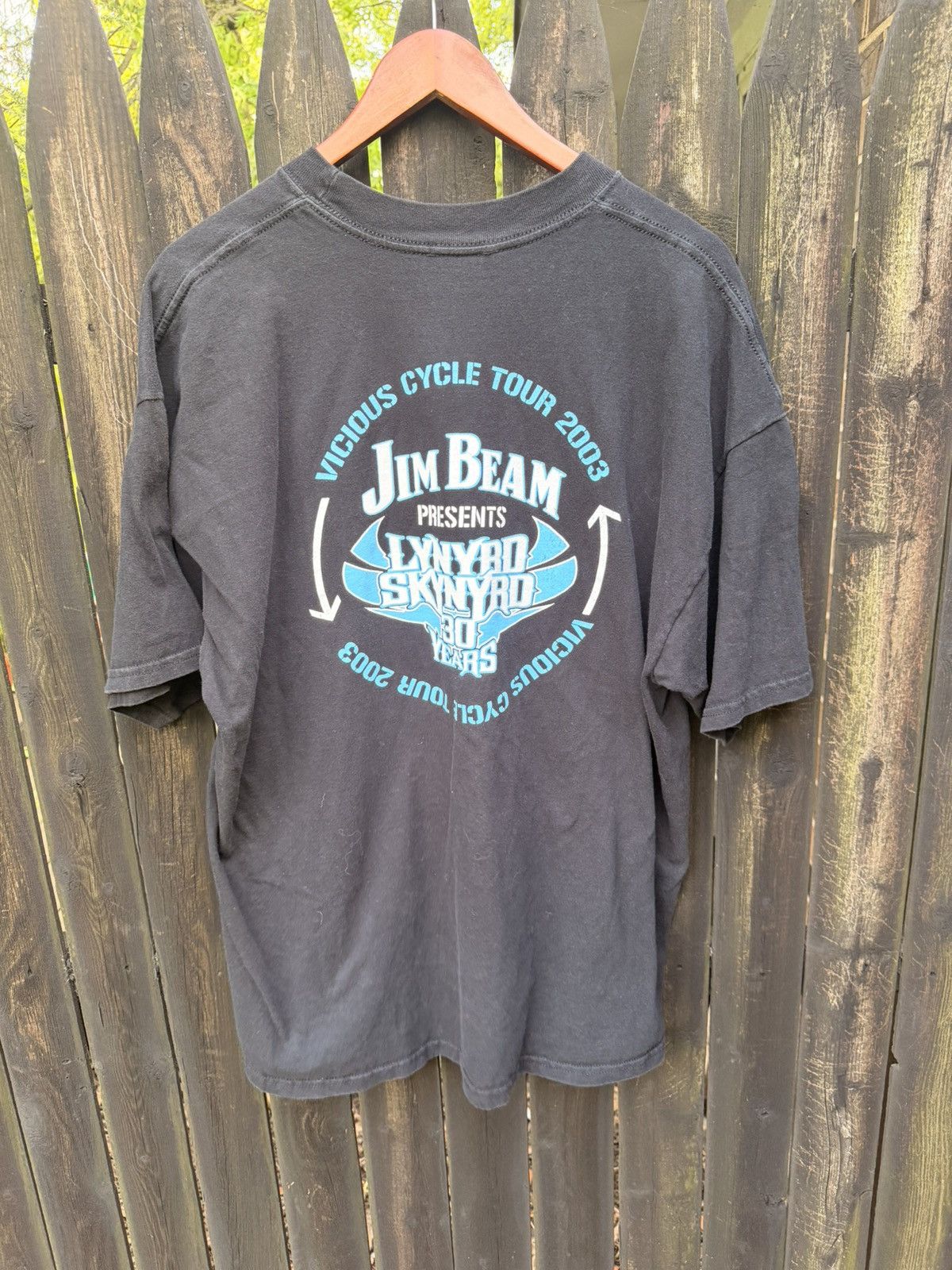 Band Tees VTG 2003 Lynyrd Skynyrd Jim Beam tee Size XXL Size US XXL / EU 58 / 5 - 1 Thumbnail