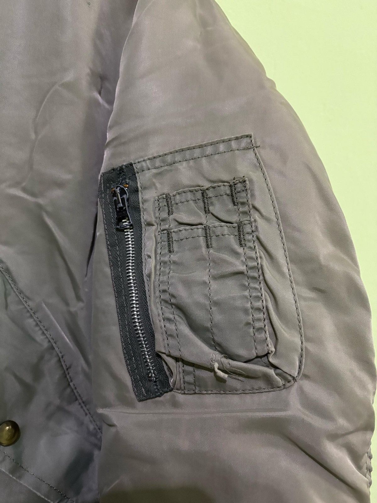 Alpha Industries Vintage Alpha Industries MA-1 Flight Jacket USAF USA Size US L / EU 52-54 / 3 - 14 Thumbnail