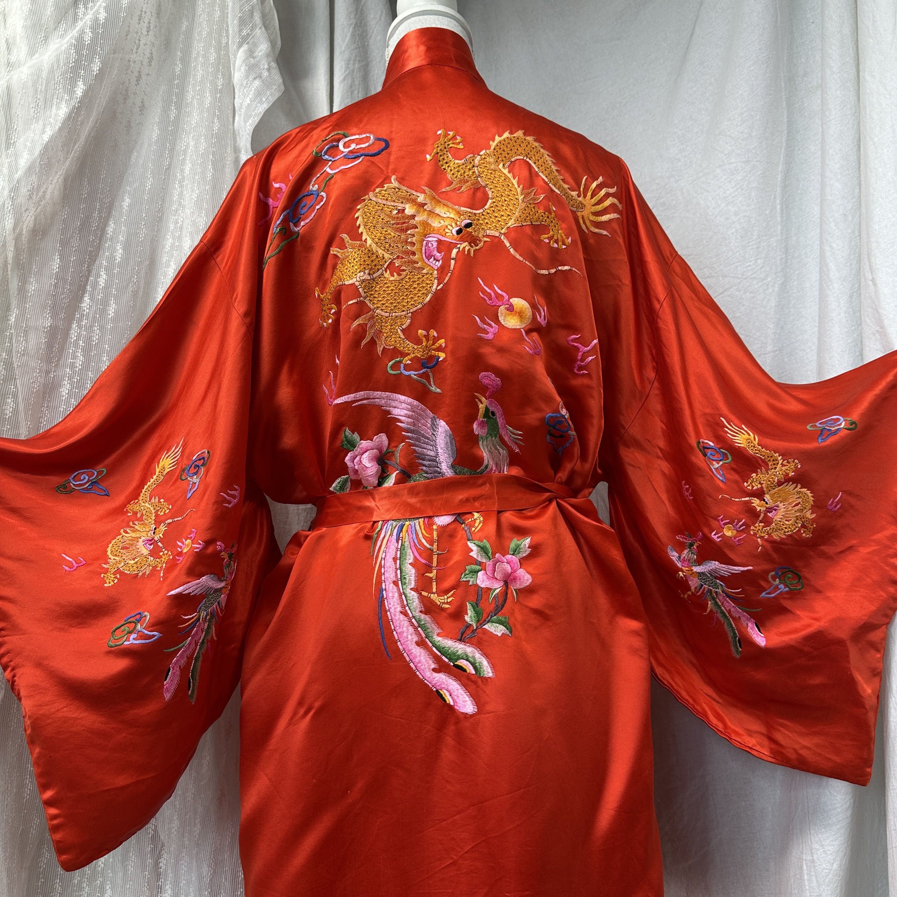 Vintage Vintage Japaneese Silk Embroidered Kimono Y2K Size M / US 6-8 / IT 42-44 - 8 Thumbnail