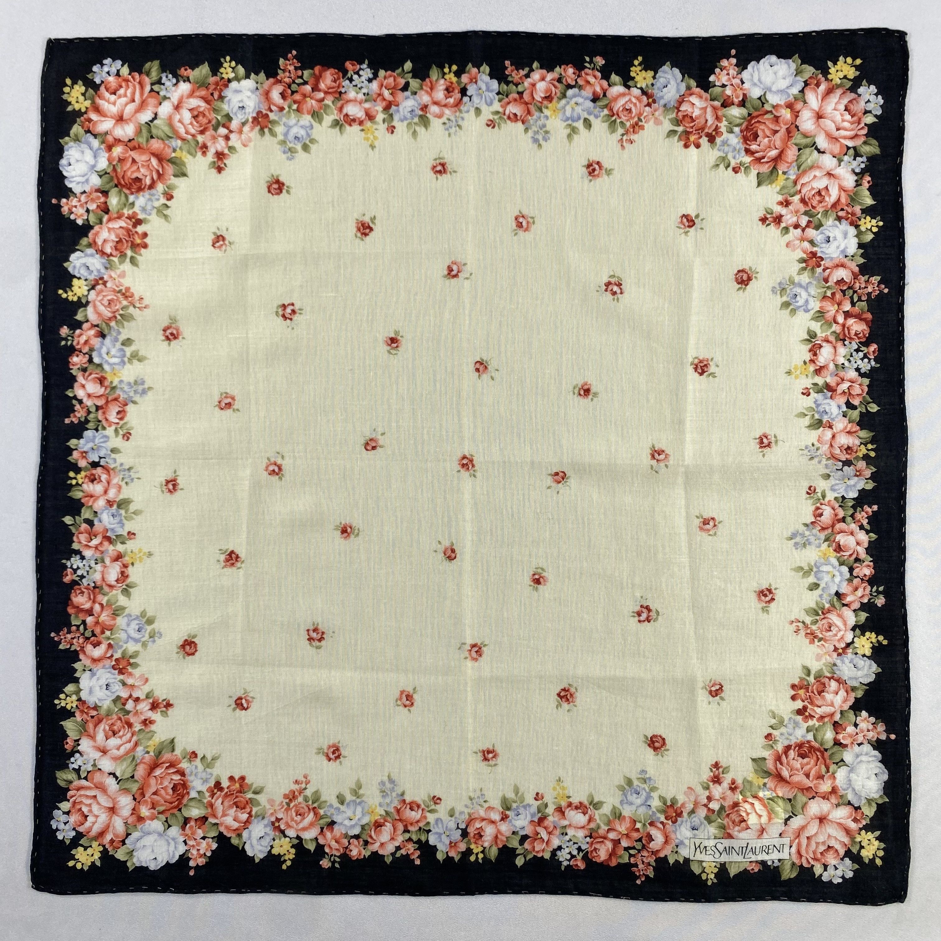 Vintage Yves Saint Laurent Handkerchief / Neckerchief-P1240 Size ONE SIZE - 1 Thumbnail