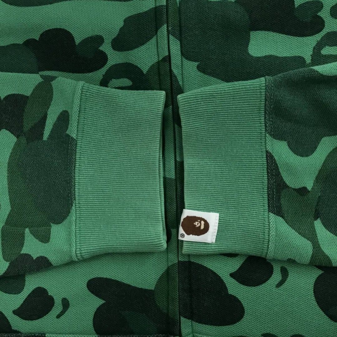 Bape 🔥Shibuya store camo🔥 BAPE Cotton Pique zip hoodie APE NIGO Size US L / EU 52-54 / 3 - 5 Thumbnail