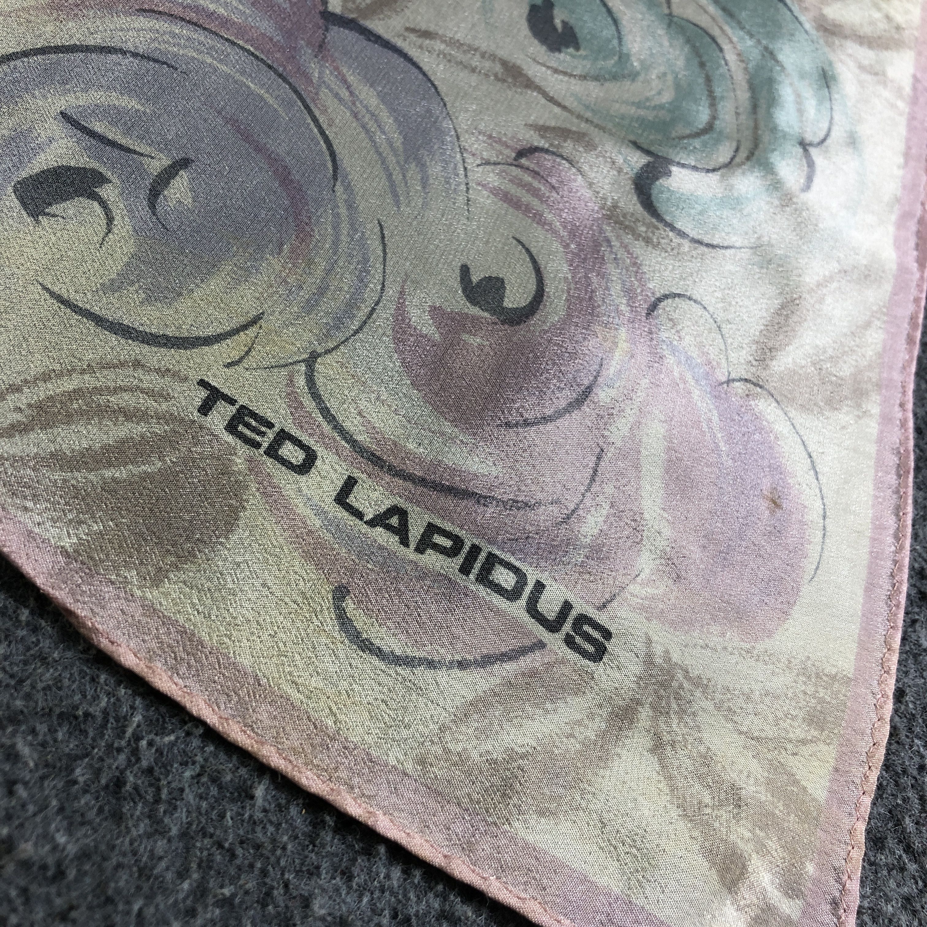 TED LAPIDUS Ted Lapidus Floral Hand Rolled Silk Scarf M1046 Size ONE SIZE - 5 Thumbnail
