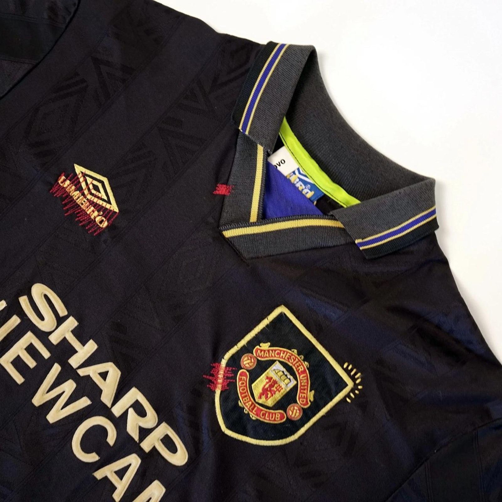 Umbro Manchester united 1994 away original Size US XL / EU 56 / 4 - 2 Thumbnail