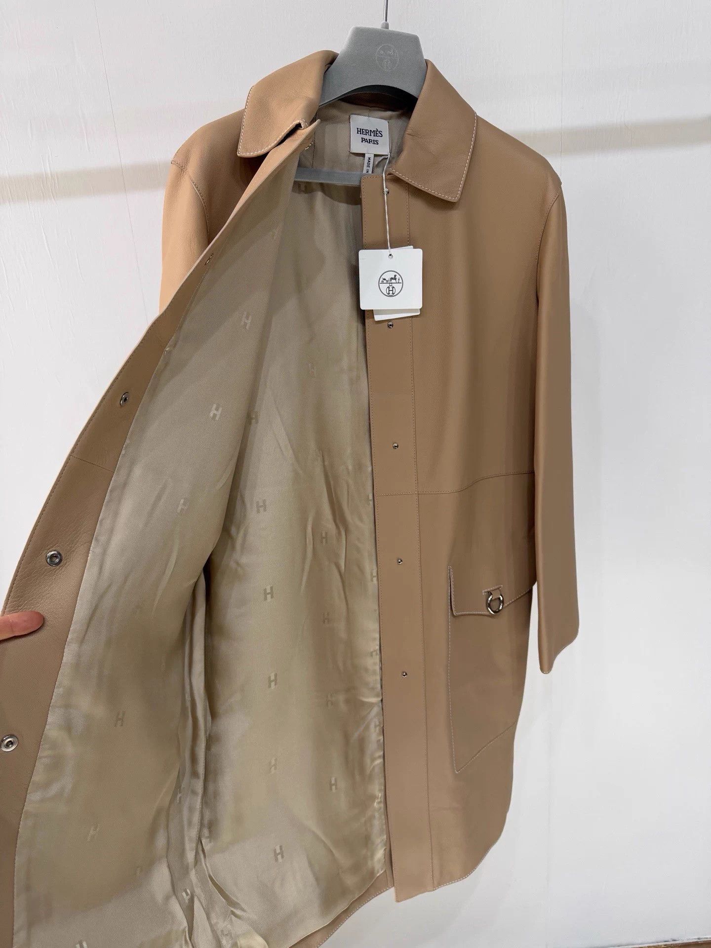 Hermes Hermes taupe leather jacket NWT size 34 Size XS / US 0-2 / IT 36-38 - 4 Thumbnail