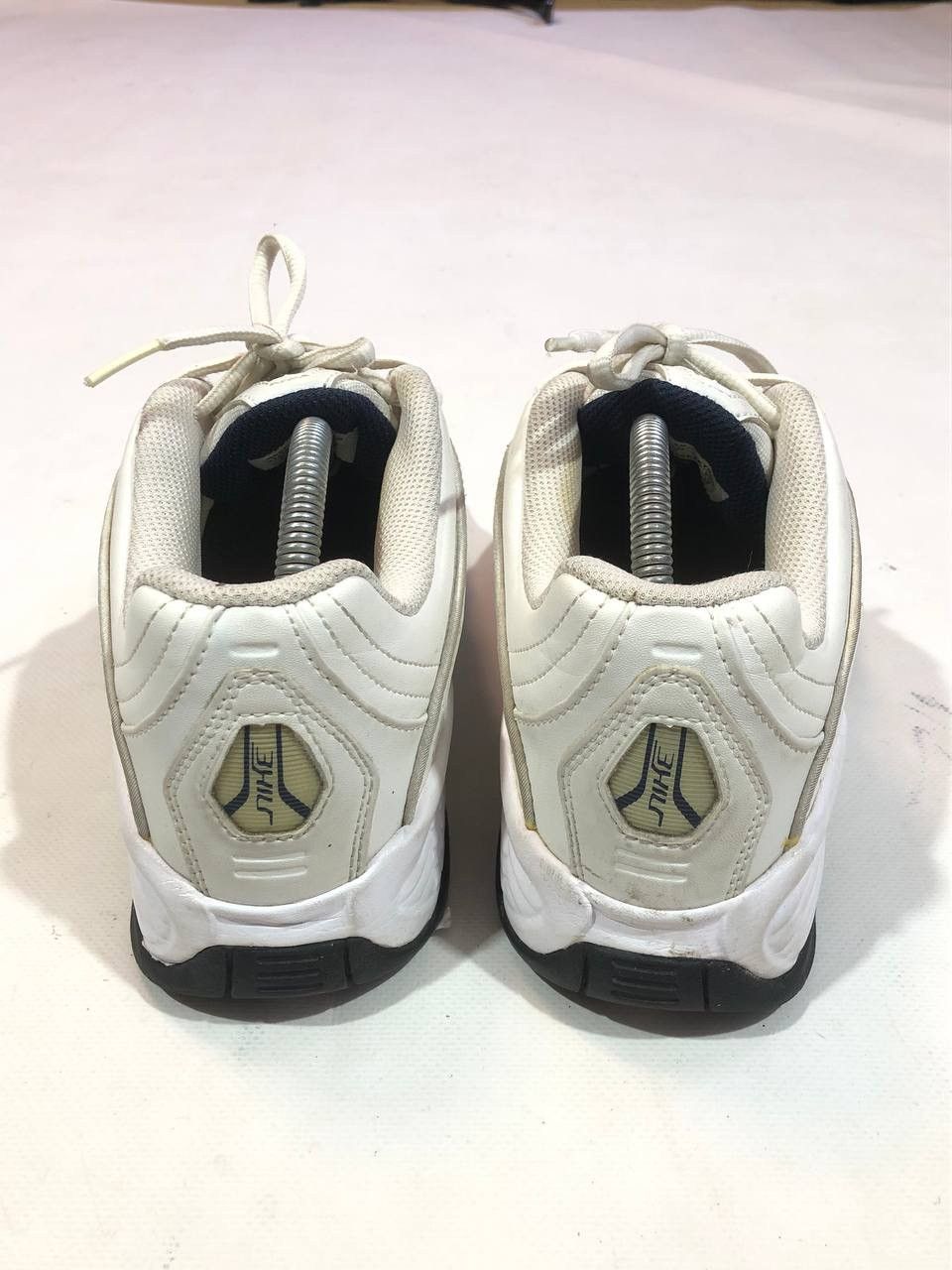 Nike × Vintage Nike Vintage Shoes White Size US 8 / EU 41 - 3 Thumbnail
