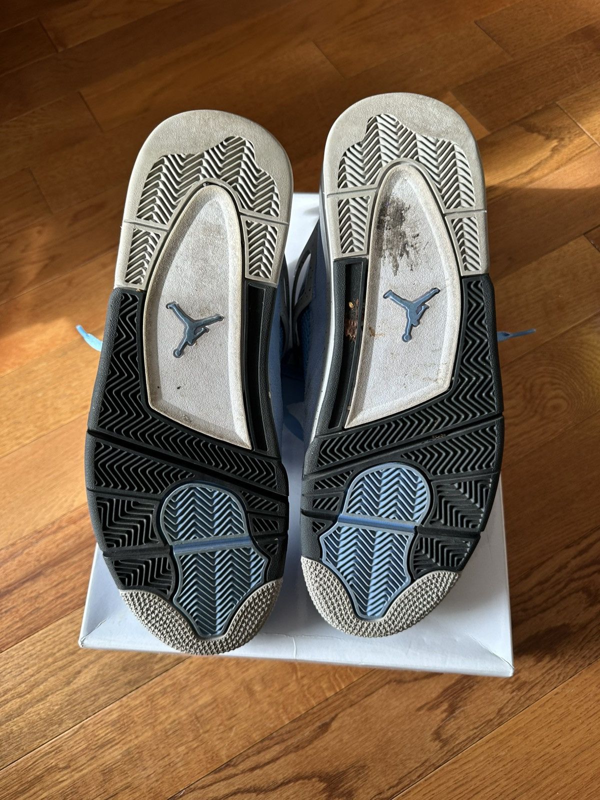 Jordan Brand × Nike Air Jordan 4 University Blue Size US 12 / EU 45 - 6 Thumbnail