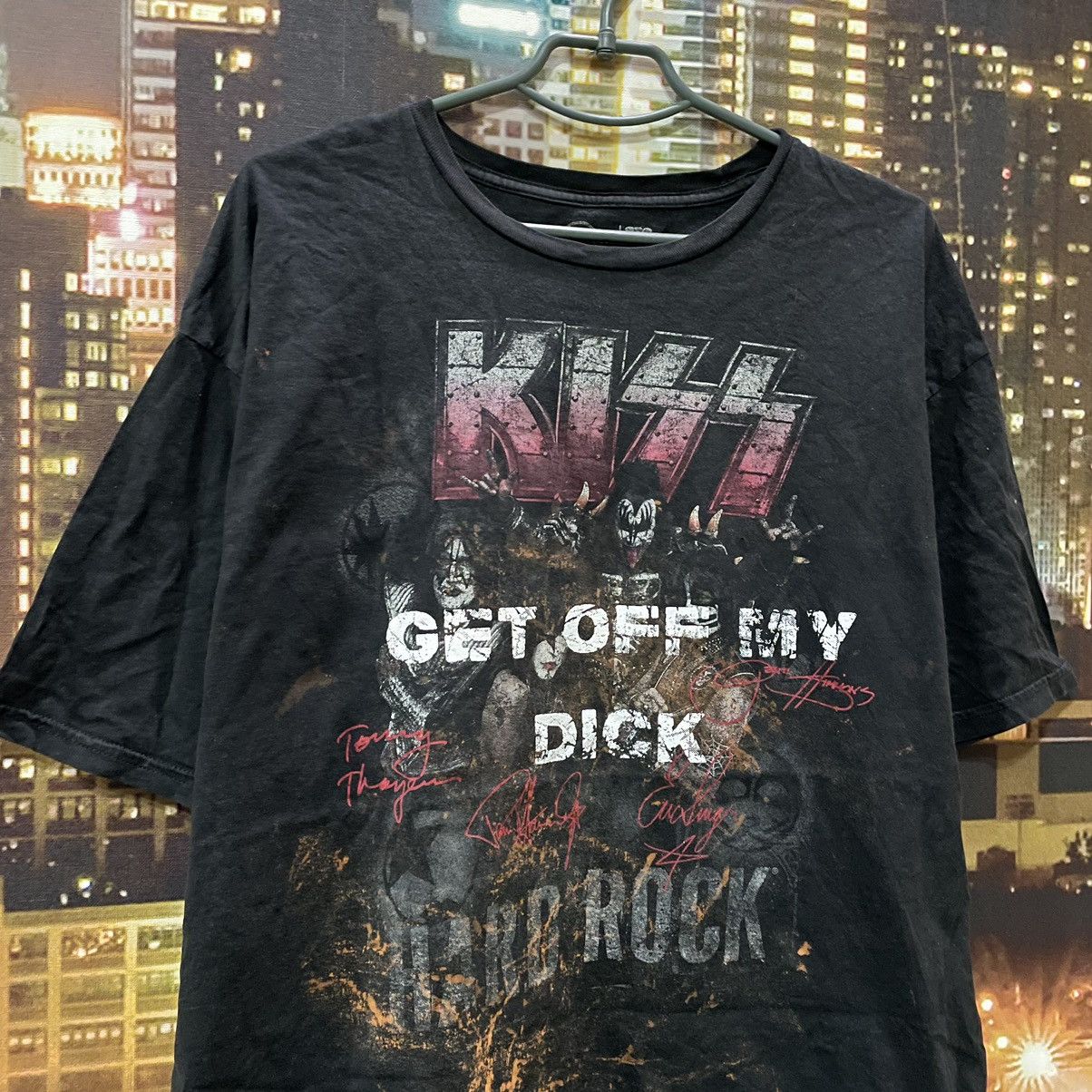 Vintage Vintage 90s Thrashed Graphic Tee Grunge Punk Humor Cropped M Size US M / EU 48-50 / 2 - 2 Thumbnail