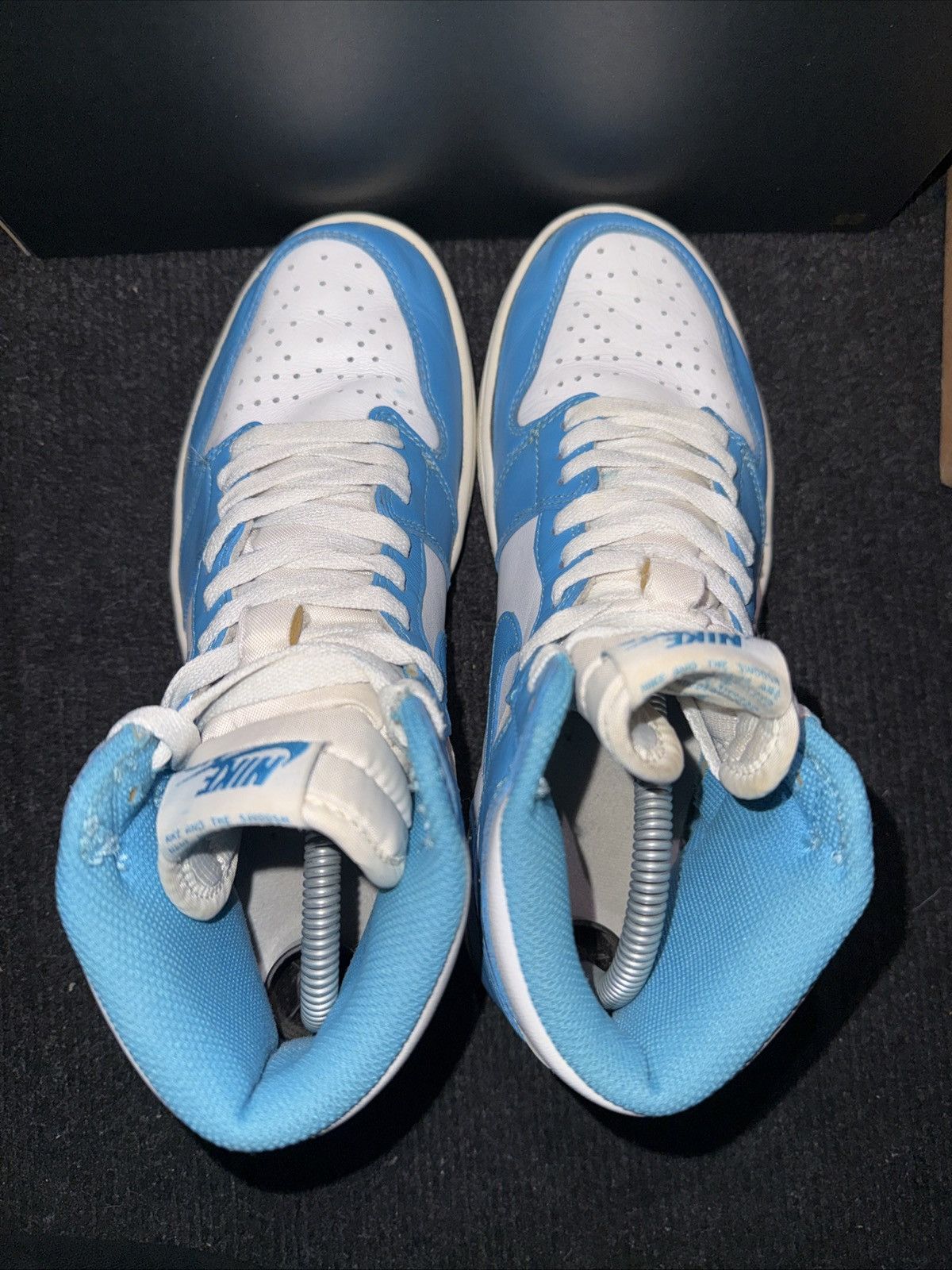 Jordan Brand Size 8 - Jordan 1 Retro High OG UNC 2015 Size US 8 / EU 41 - 6 Thumbnail