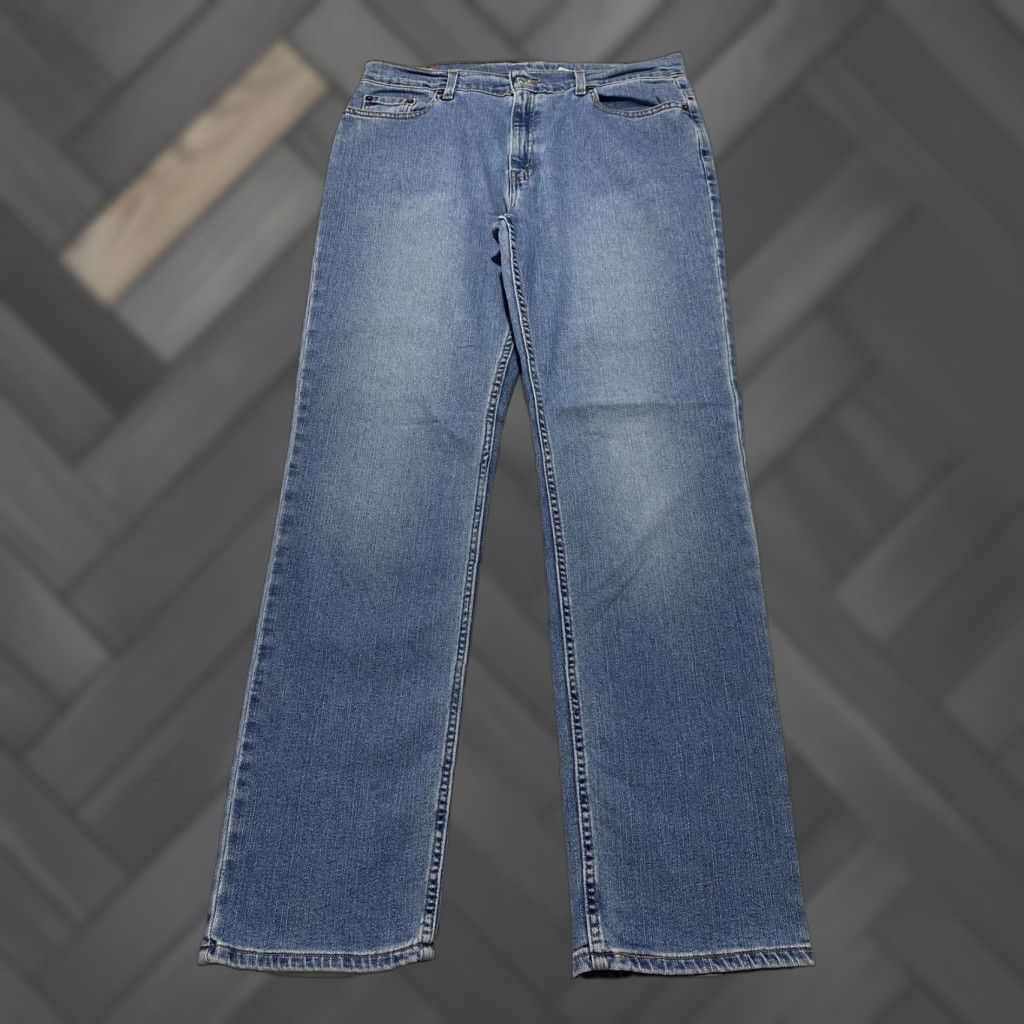 Levi's Levis 505 Jeans Womens 16 Mis Blue Denim Lower Rise Straight Leg Medium Wash Size 38" / US 16 / IT 52 - 1 Thumbnail