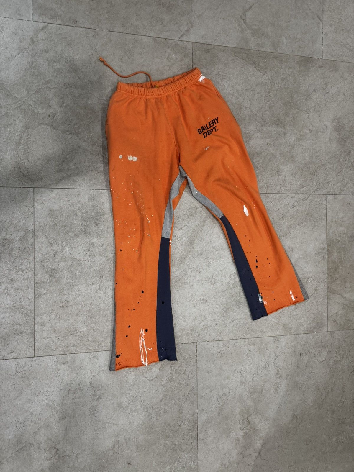 Gallery Dept. Orange Flare sweatpants Size US 42 / EU 58 - 1 Thumbnail