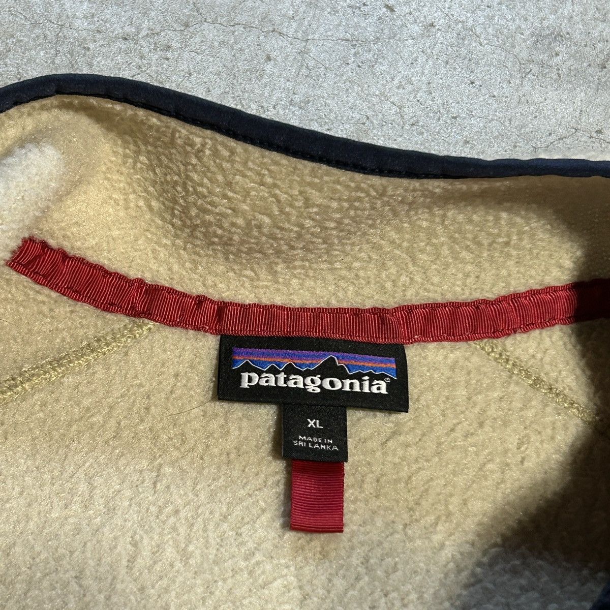 Patagonia Patagonia Retro Pile Fleece Sherpa Zip Jacket Oatmeal Khaki Size US XL / EU 56 / 4 - 3 Thumbnail