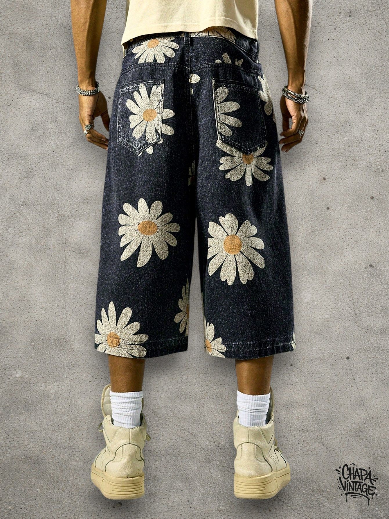Vintage Vintage chamomile denim shorts Size US 32 / EU 48 - 3 Thumbnail