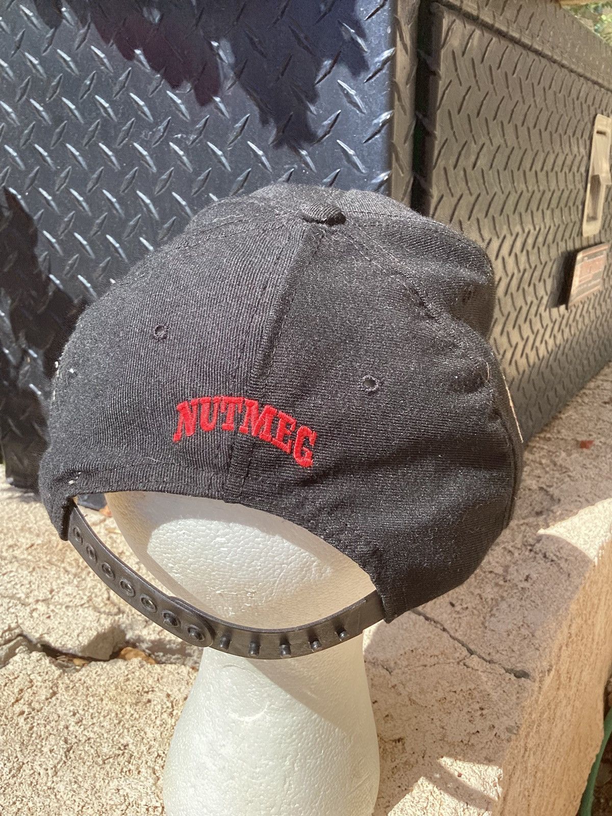 Nutmeg Vtg 94 AFC champion San Diego Chargers nutmeg adjustable hat Size ONE SIZE - 3 Thumbnail